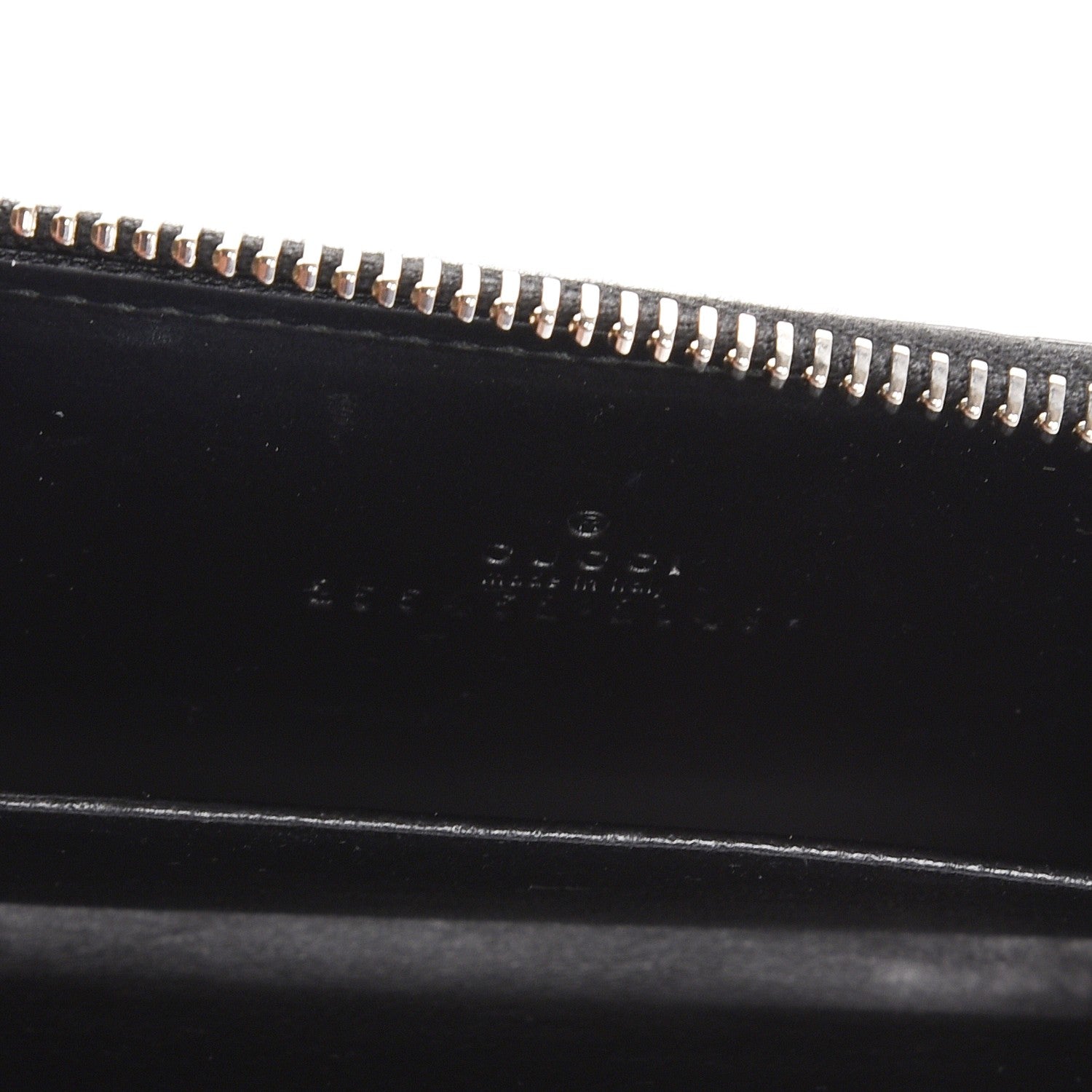 Gucci Guccissima Zip Around Card Case Black 6 of 7