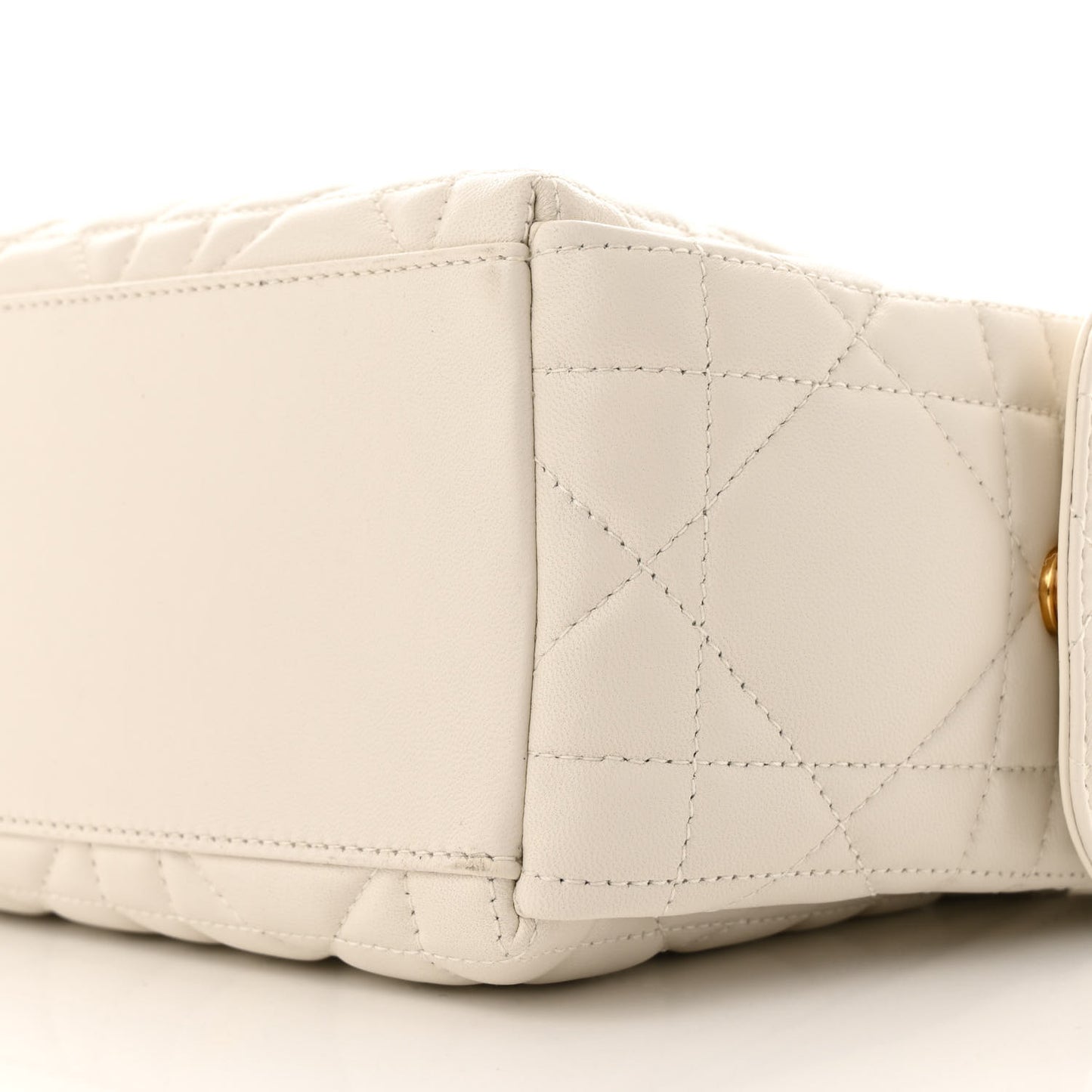 Lambskin Macrocannage Medium D-Dream Bag Latte