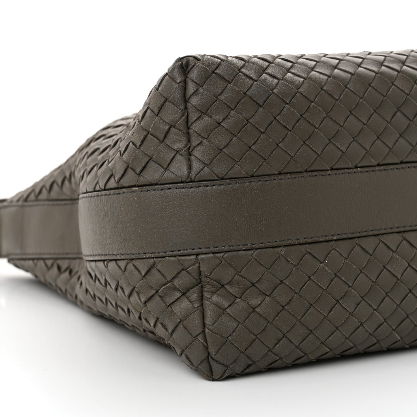 Nappa Intrecciato Hobo Shadow