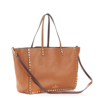 Valentino Garavani Grained Calfskin Medium Rockstud Reversible Tote Light Cuir Rubin 4 of 8
