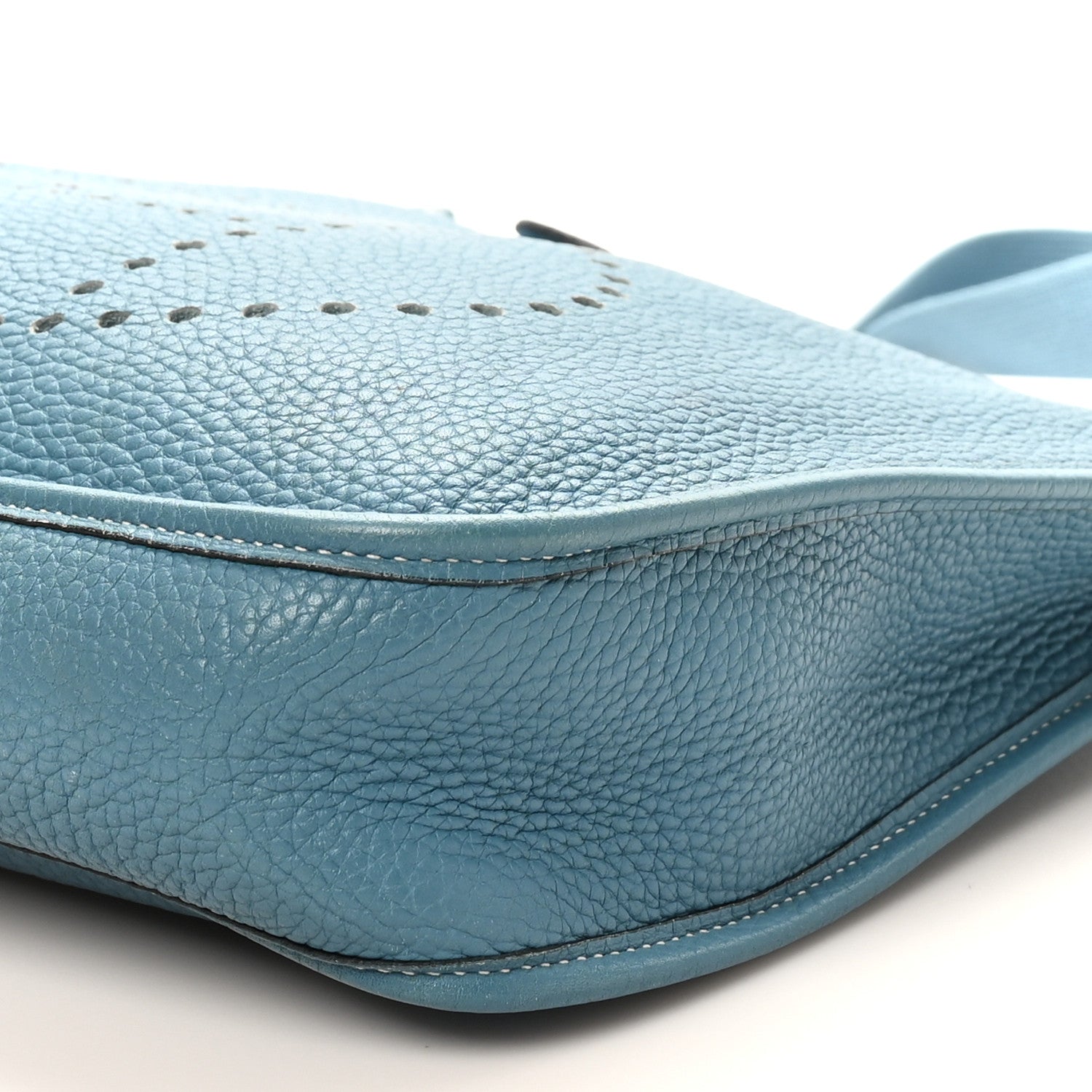 Hermes Taurillon Clemence Evelyne PM Blue Jean 1817050 – FASHIONPHILE
