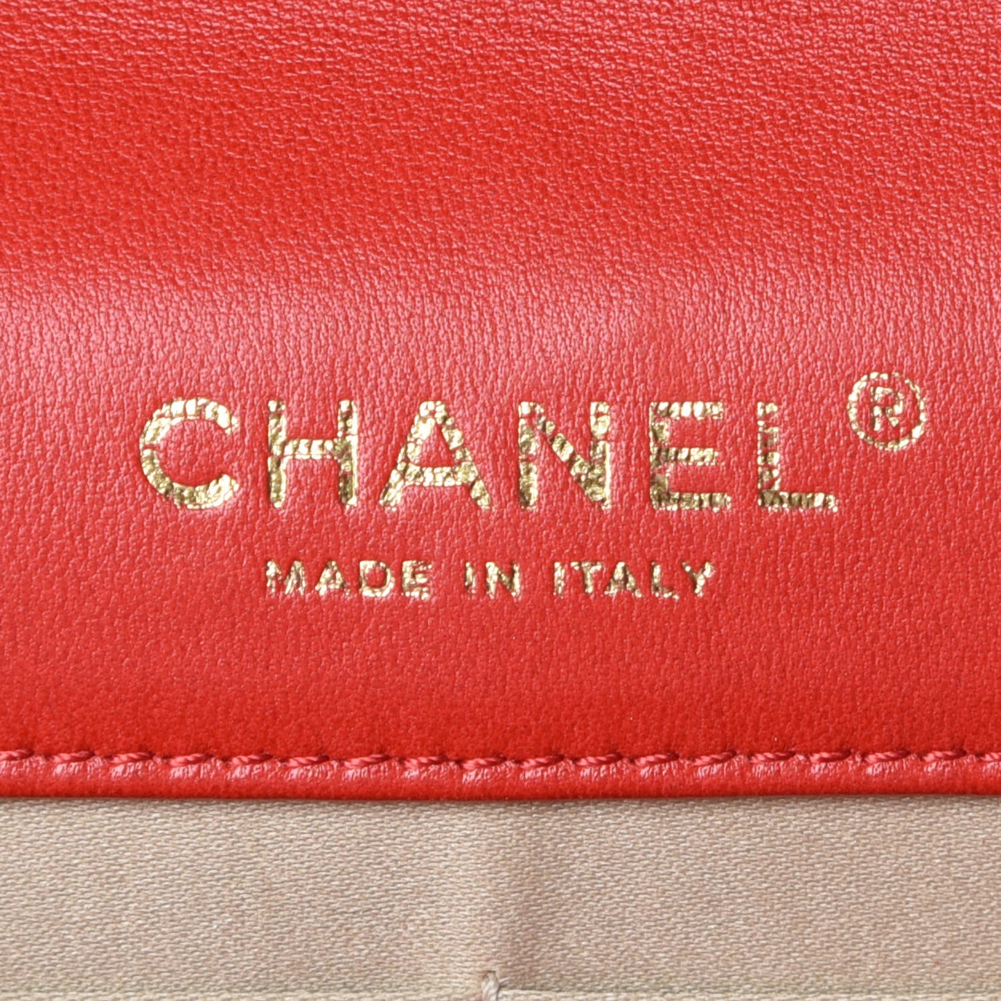 Lambskin Quilted Golden Class Wallet on Chain WOC Red