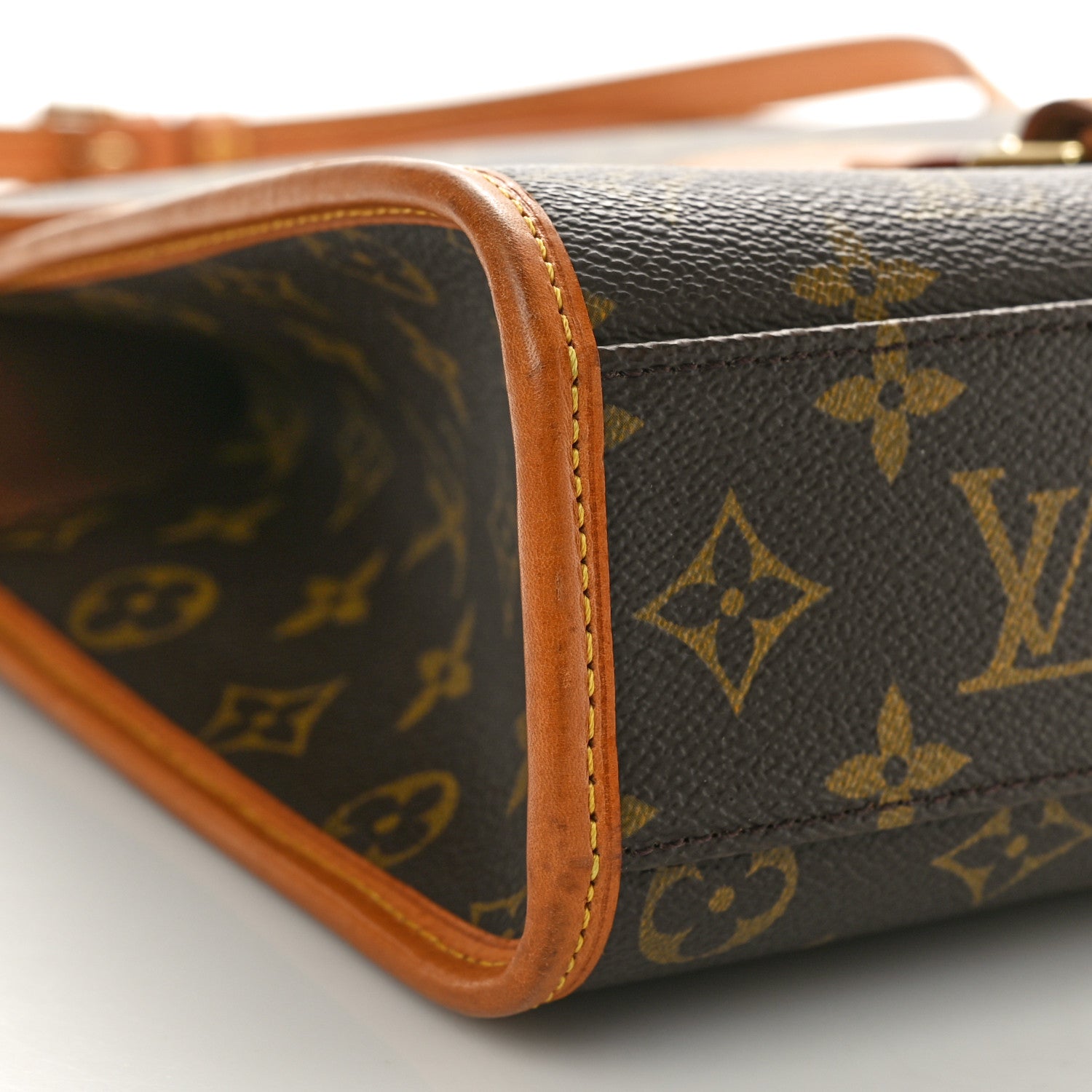 Louis Vuitton Monogram Bel Air 8 of 10