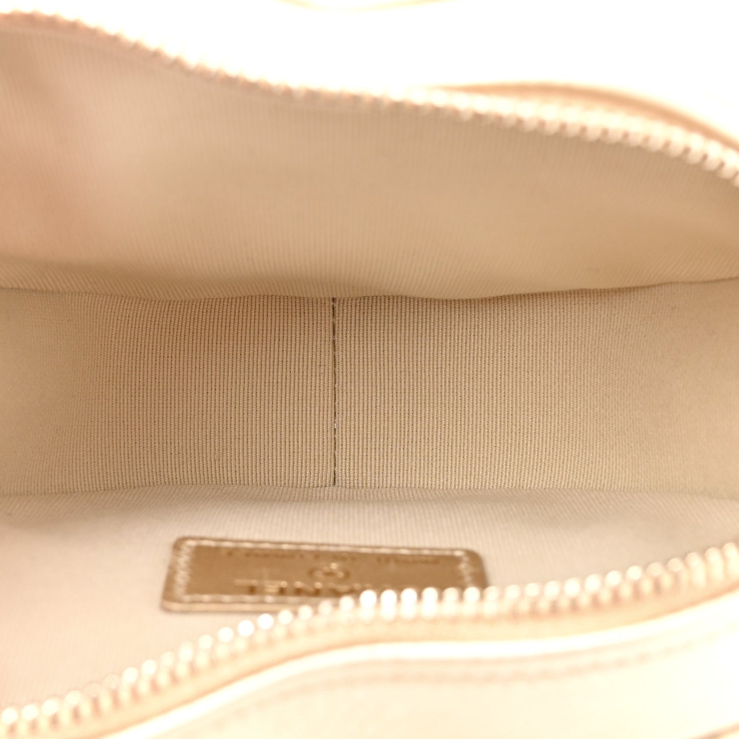 Metallic Lambskin Quilted CC In Love Heart Clutch With Chain Gold