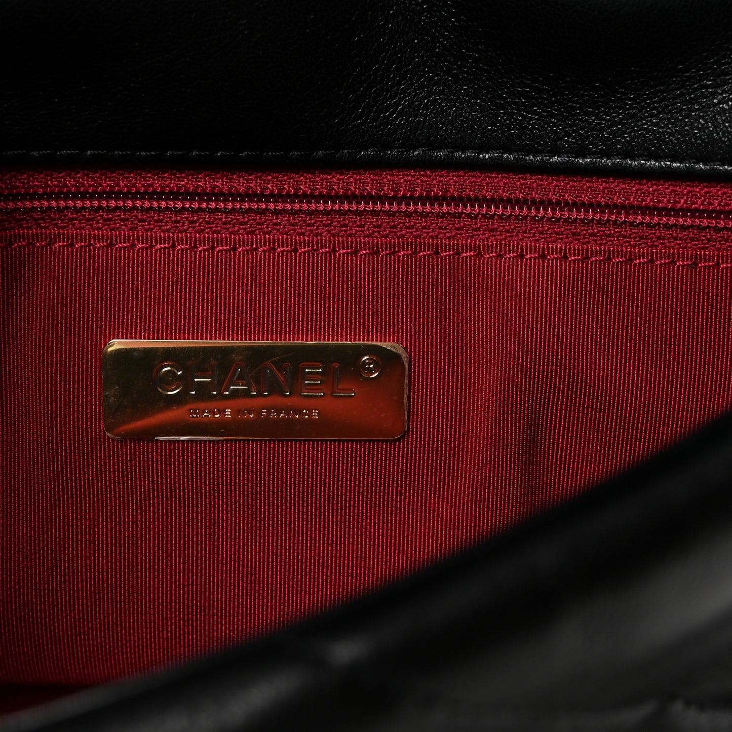 Lambskin Quilted Medium Chanel 19 Flap Black