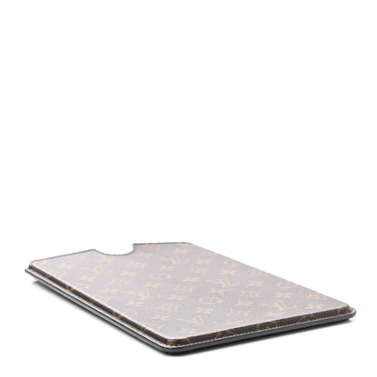 Louis Vuitton Monogram Hardcase iPad Air 2 4 of 8