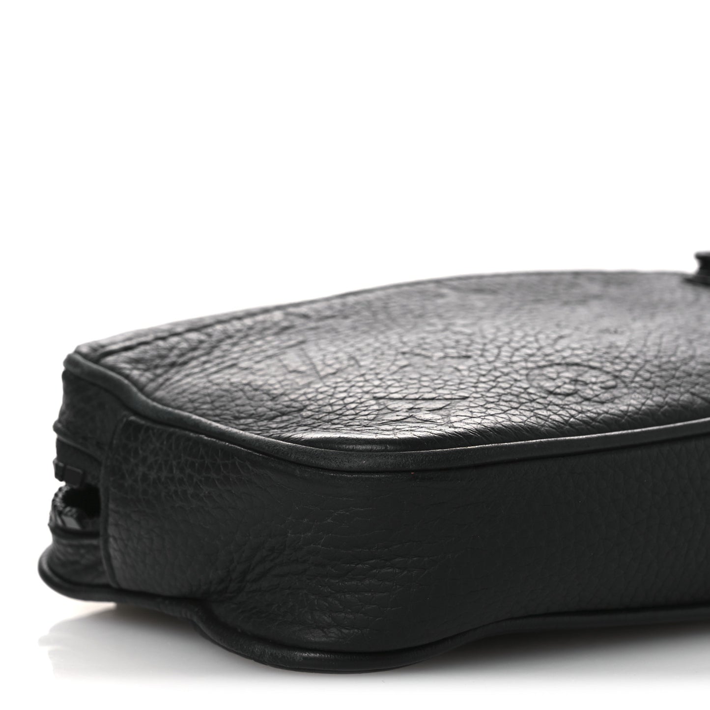 Taurillon Monogram Uniformes Solar Ray Soft Pochette Volga Belt Bag Black