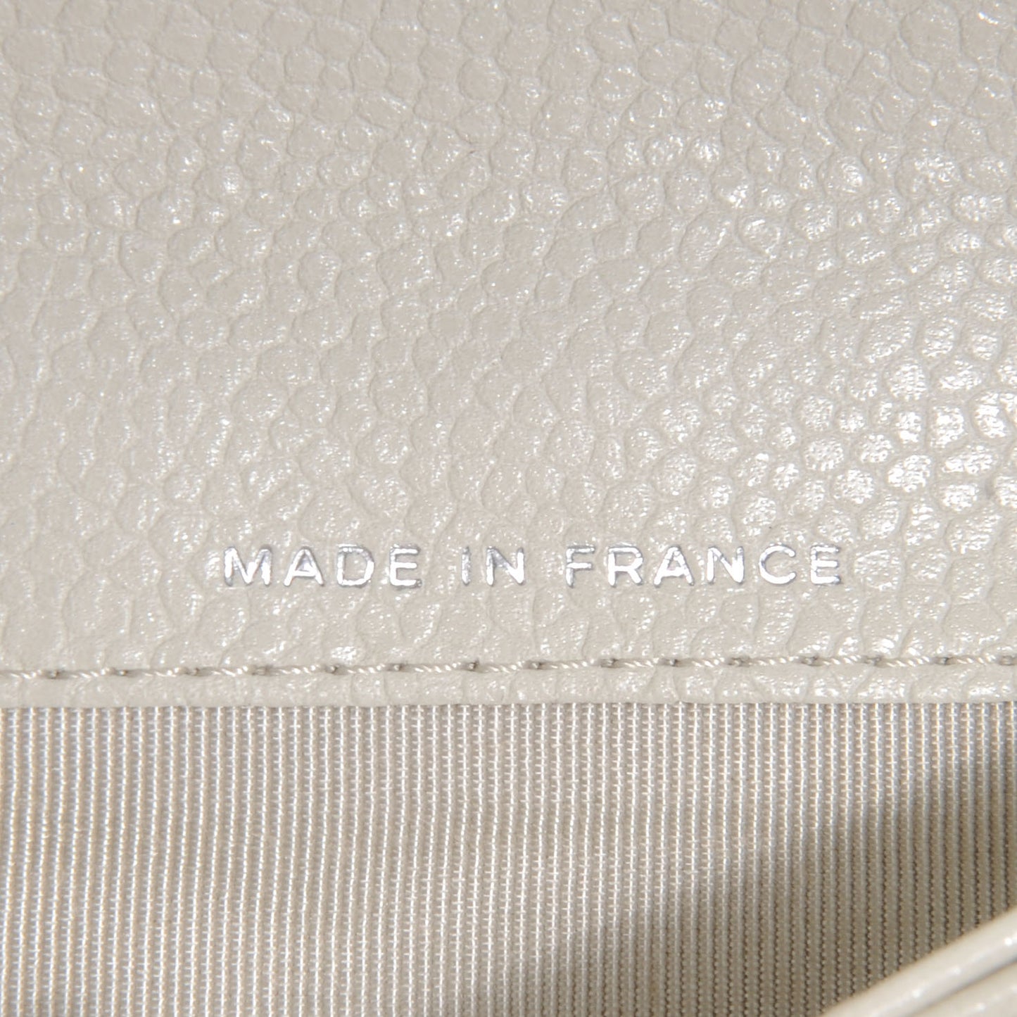 Caviar Reissue Classic Wallet White