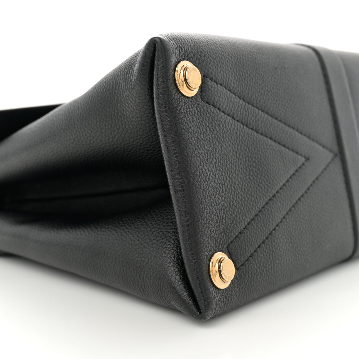 Grained Smooth Calfskin Rose Des Vents MM Black