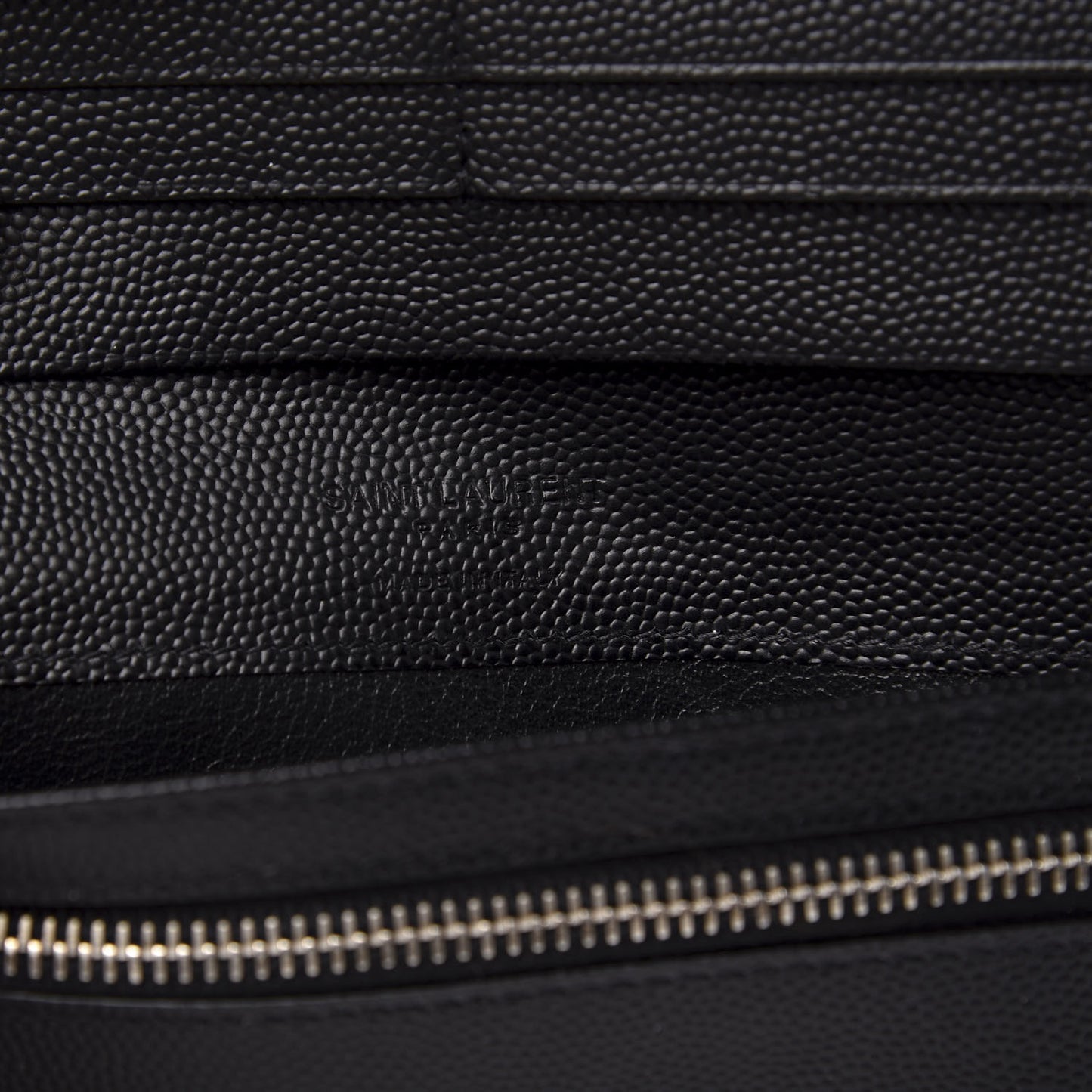 Grain De Poudre Foldover Logo Wallet Black