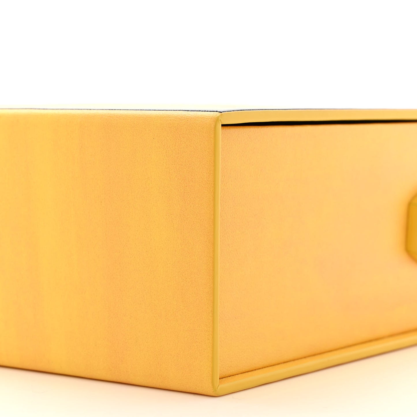 Vitello Fluffy Logo Vertical Box Yellow Box Black