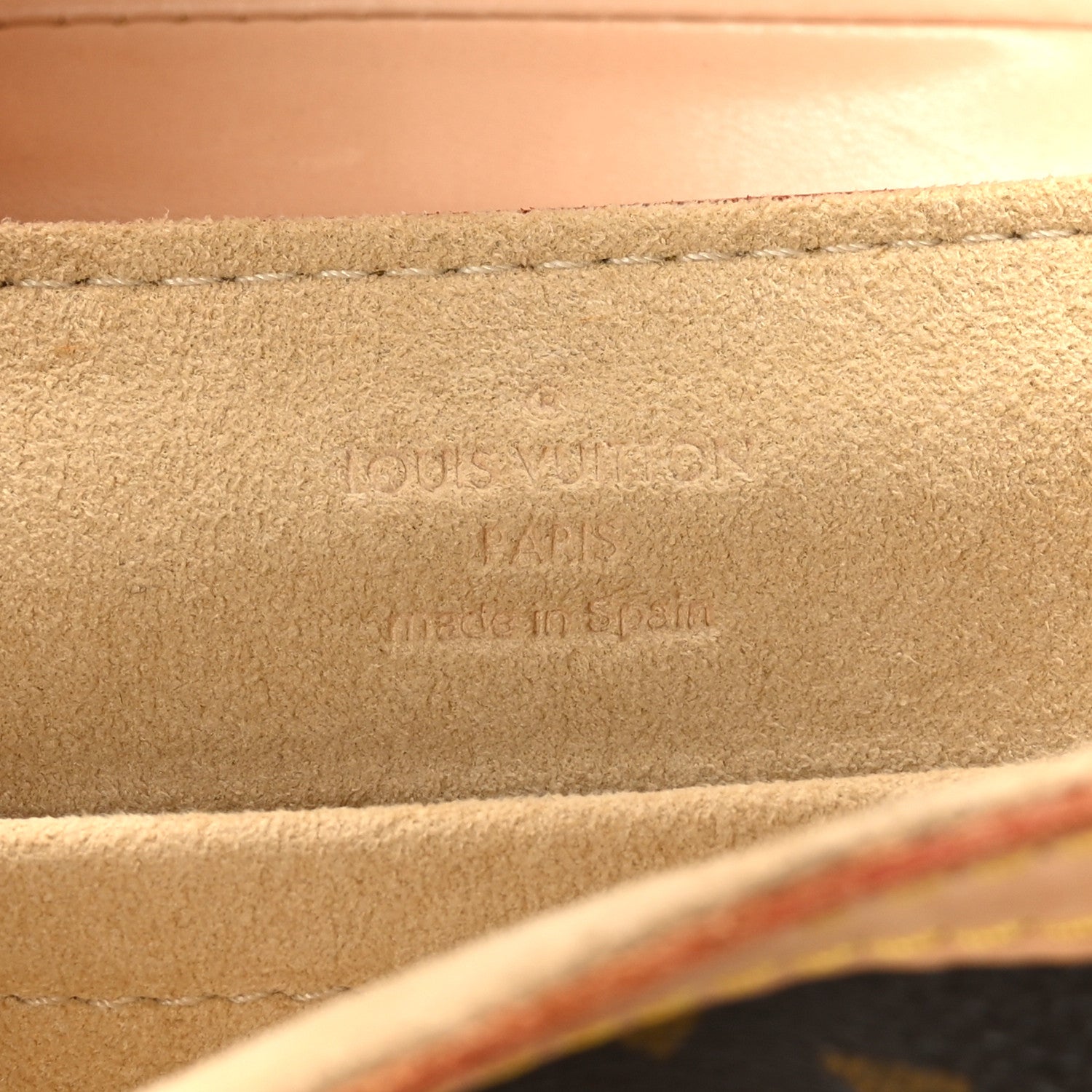 Louis Vuitton Monogram Leonor 6 of 9