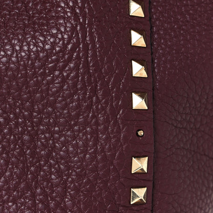 Valentino Garavani Pebbled Calfskin Medium Rockstud Tote Rubin 16 of 17