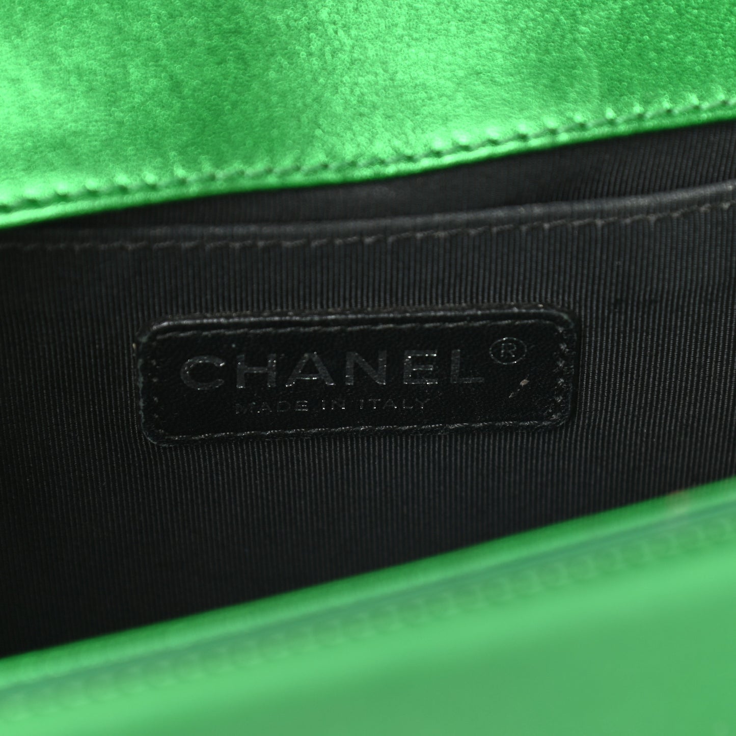 Metallic Patent Calfskin Quilted Medium Boy Flap Green