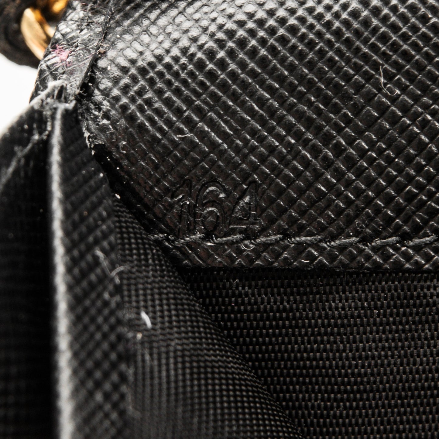 Saffiano Metal Oro Chain Wallet Nero Black