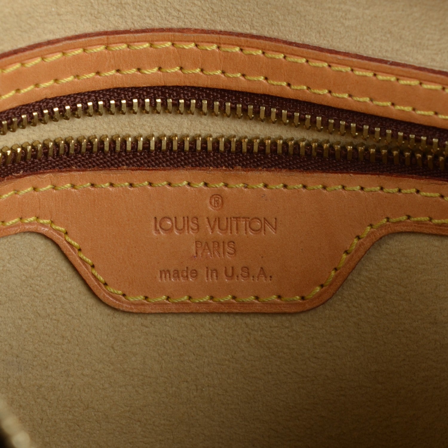 Louis Vuitton Monogram Looping MM 8 of 9
