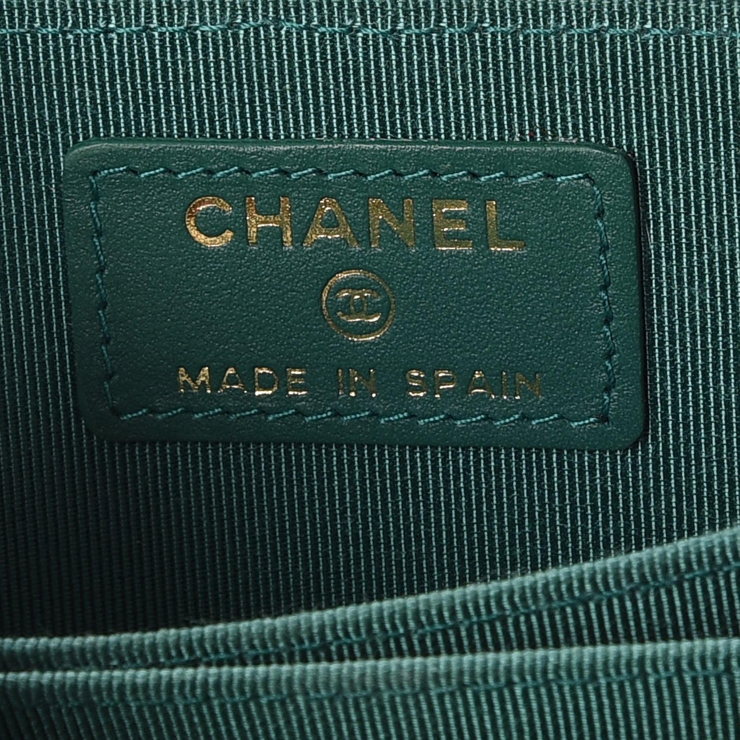 Chanel Metallic Caviar Quilted Zip Coin Purse Green 5 of 8