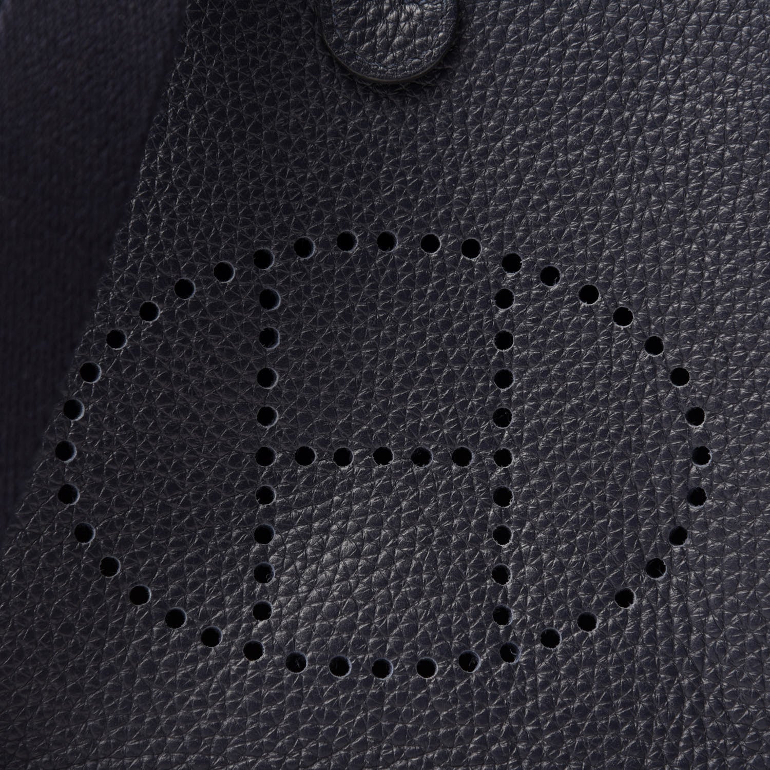 Hermes Taurillon Clemence Evelyne TPM Bleu Nuit 12 of 13