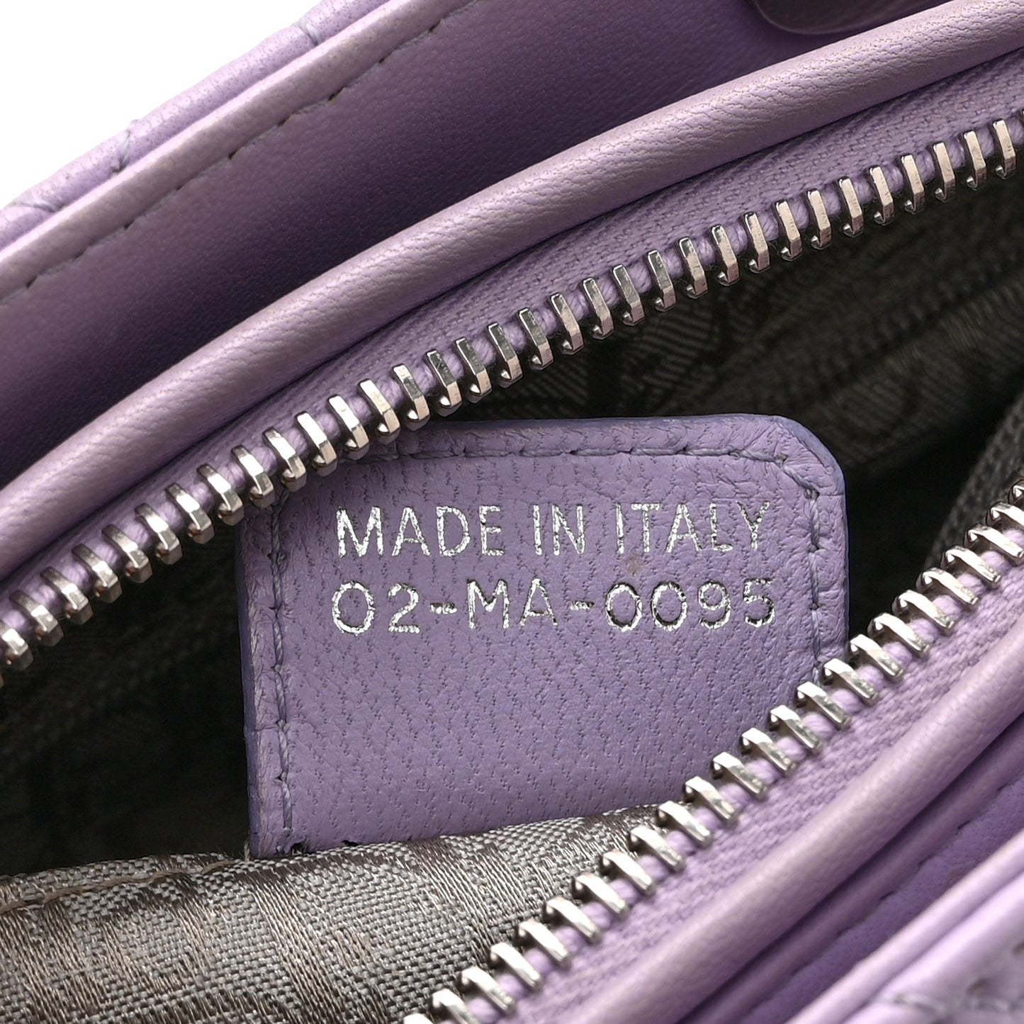Lambskin Cannage Medium Lady Dior Purple