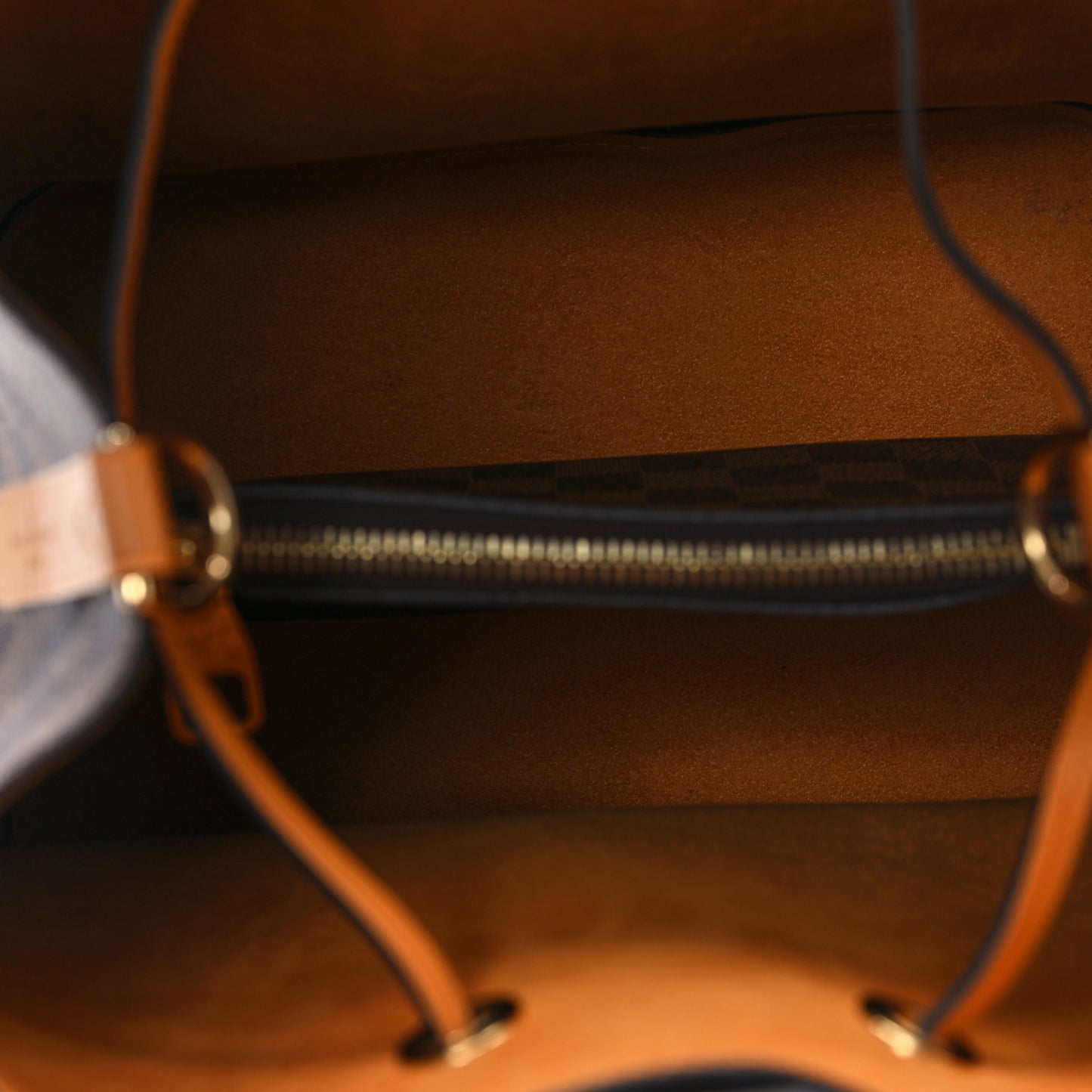 Damier Ebene Neonoe MM Safran