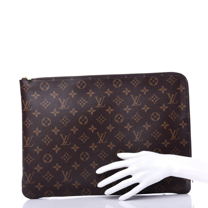 Louis Vuitton Monogram Etui Voyage GM Pouch 2 of 9