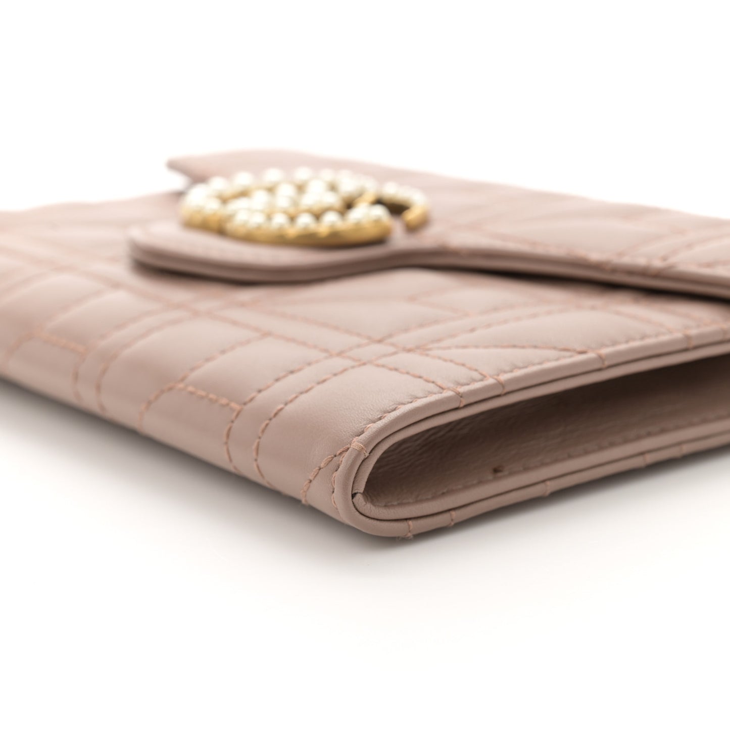 Calfskin Matelasse Mini Pearly GG Marmont Chain Wallet Porcelain Rose