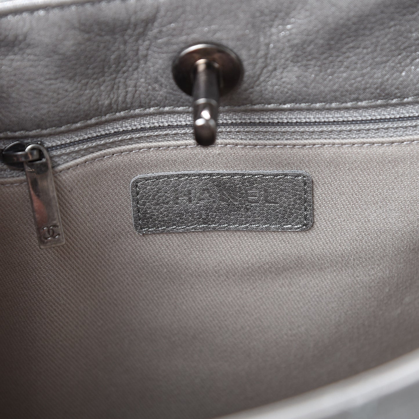 Metallic Calfskin Quilted Small Shopping In Chains Tote Silver
