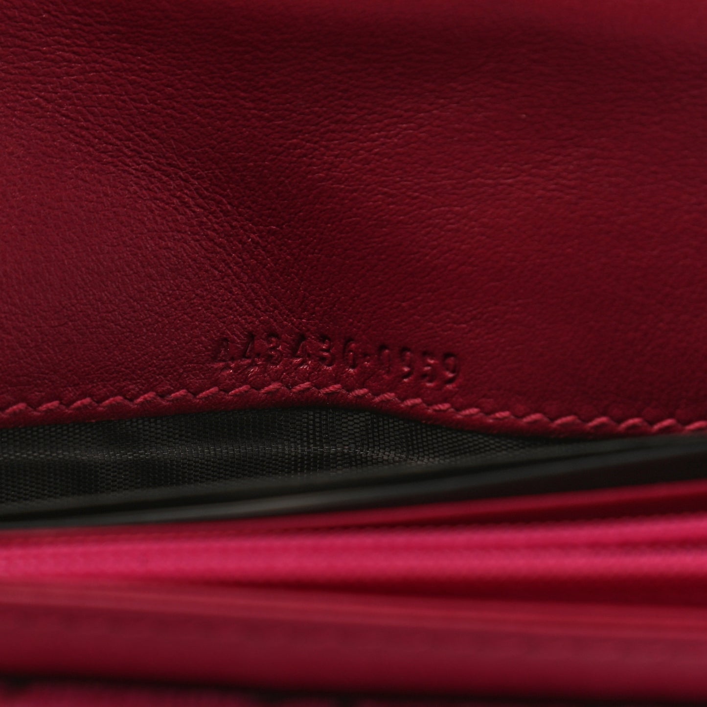 Velvet Matelasse Pearl Love Embroidered GG Marmont Wallet Light Raspberry Rose