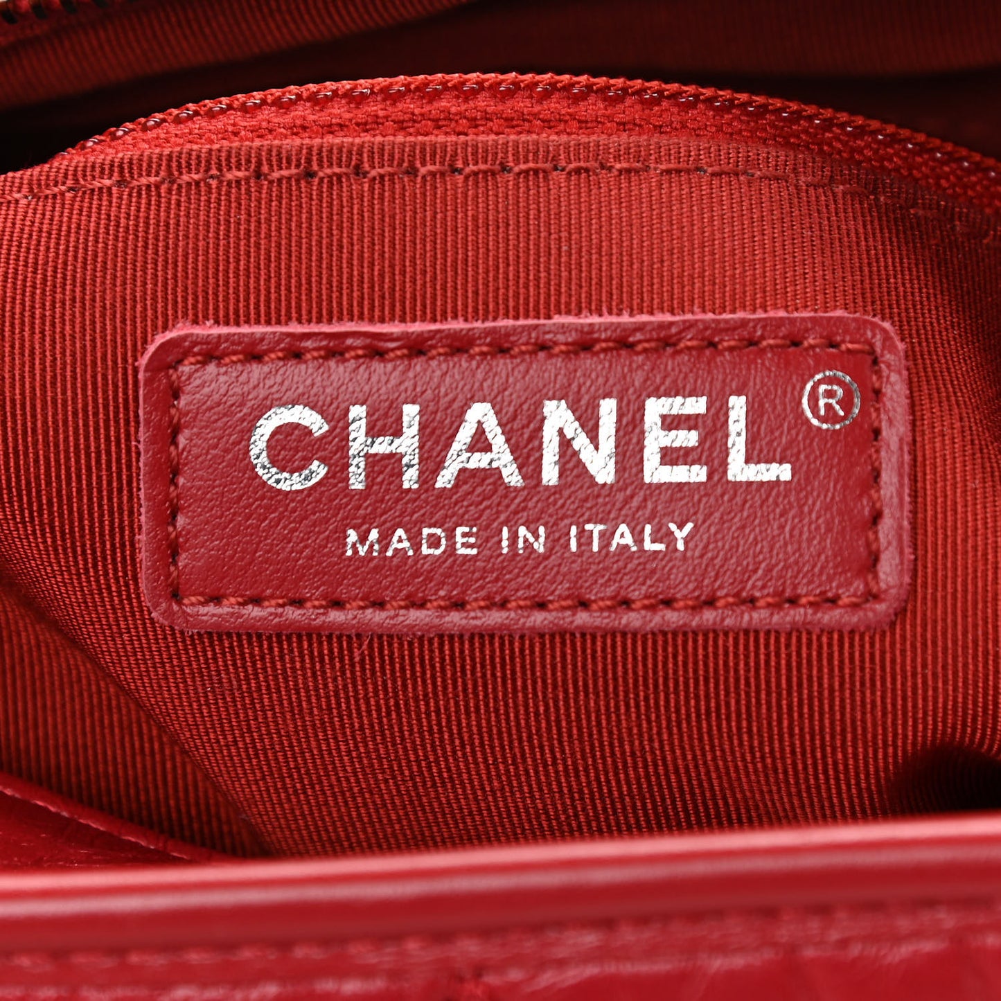 Aged Calfskin Quilted Small Gabrielle Logo Hobo Red