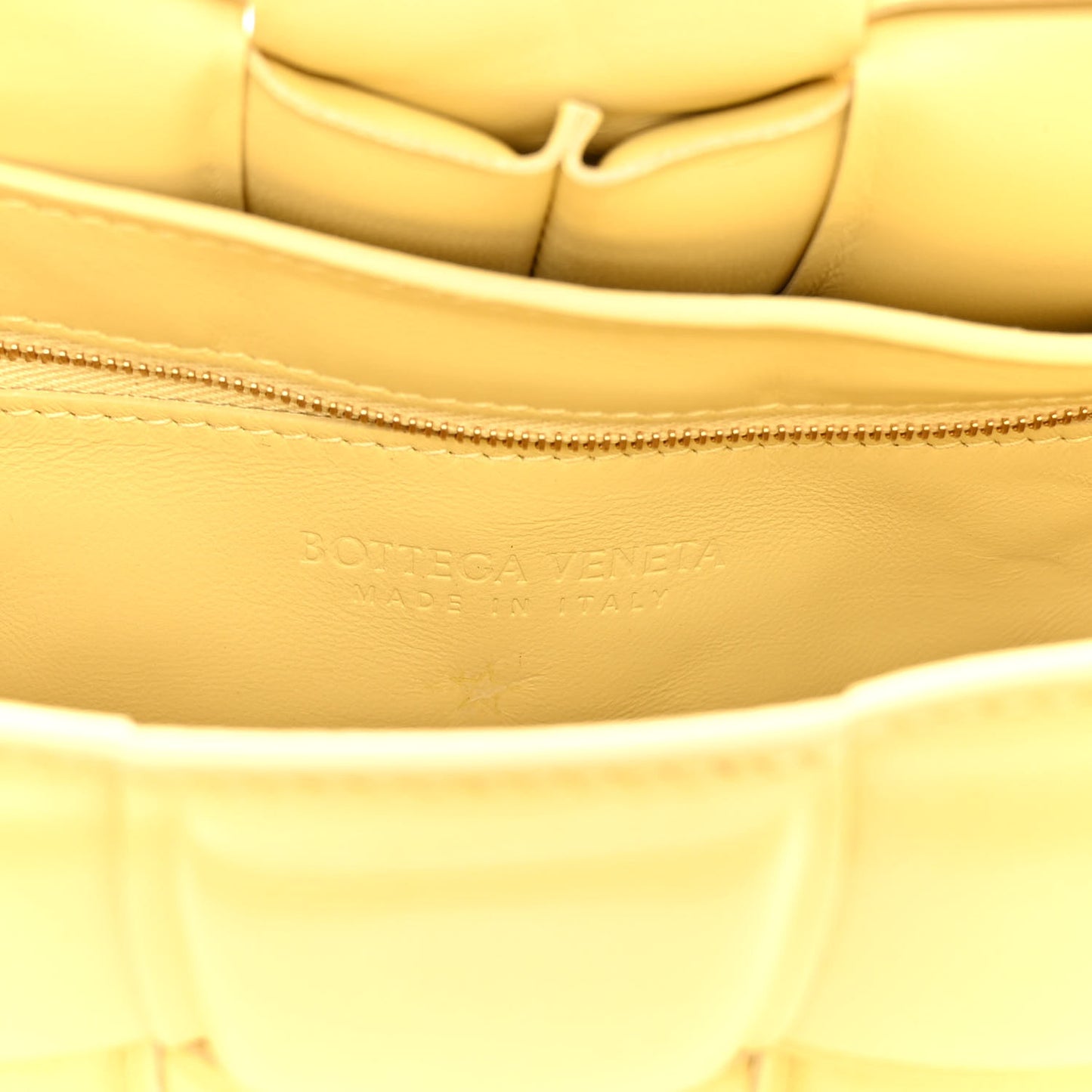 Lambskin Maxi Intreccio Padded Chain Cassette Crossbody Bag Corn