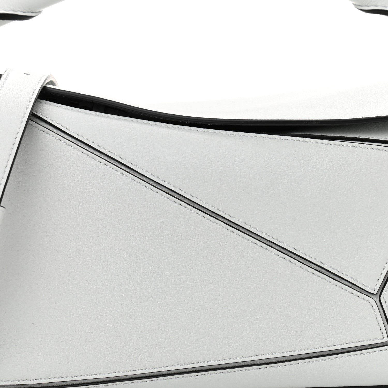 Loewe Calfskin Small Puzzle Bag Kaolin 7 of 9