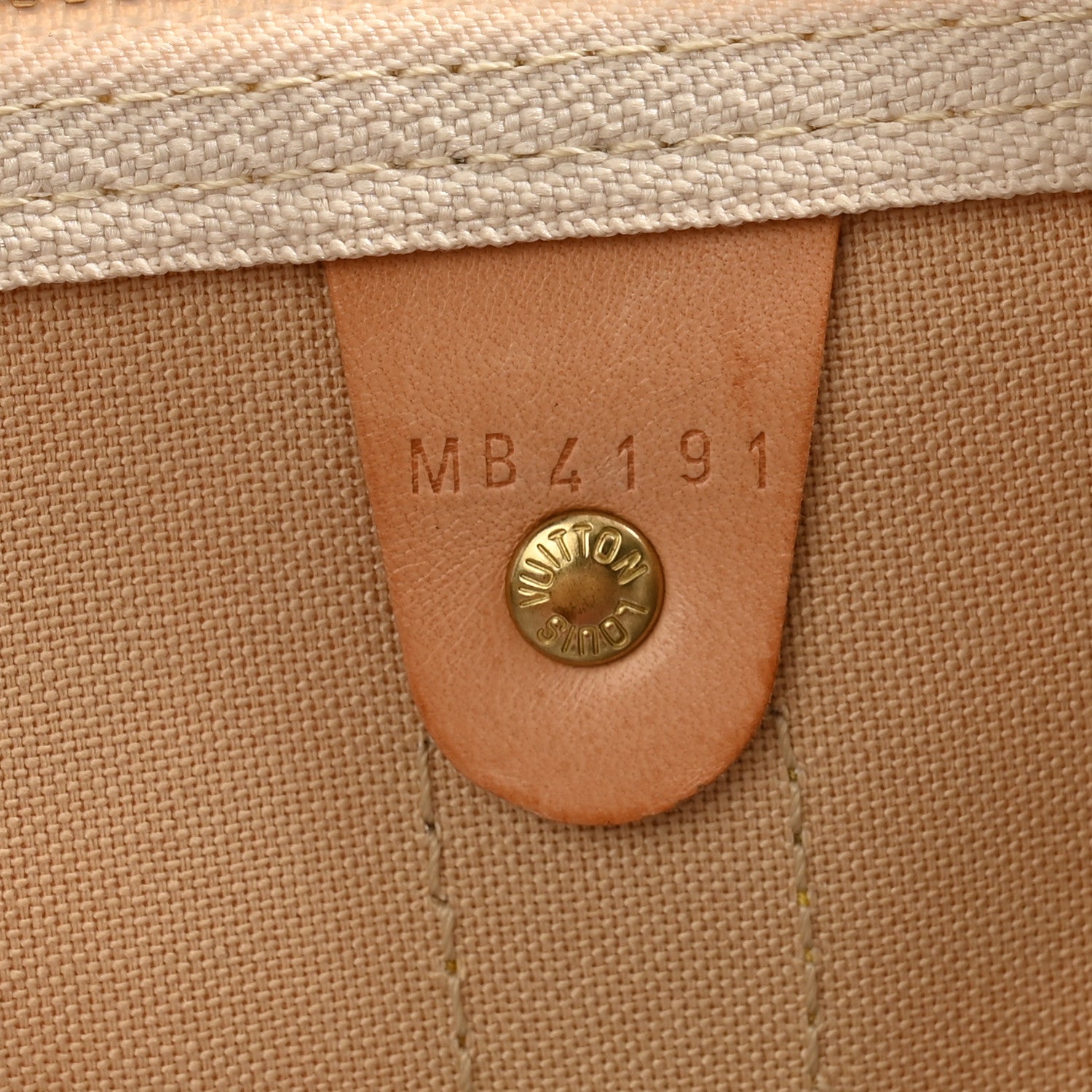 Louis Vuitton Damier Azur Keepall 50 6 of 15