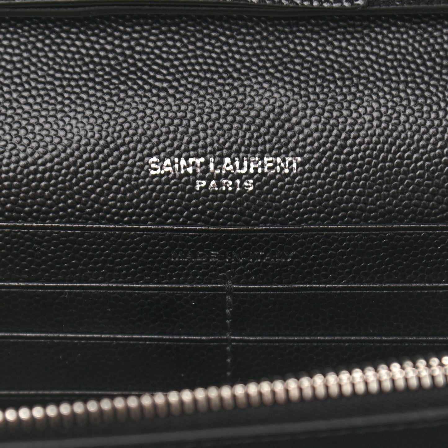 Grain De Poudre Matelasse Bi-Color Chevron Monogram Chain Wallet White Black