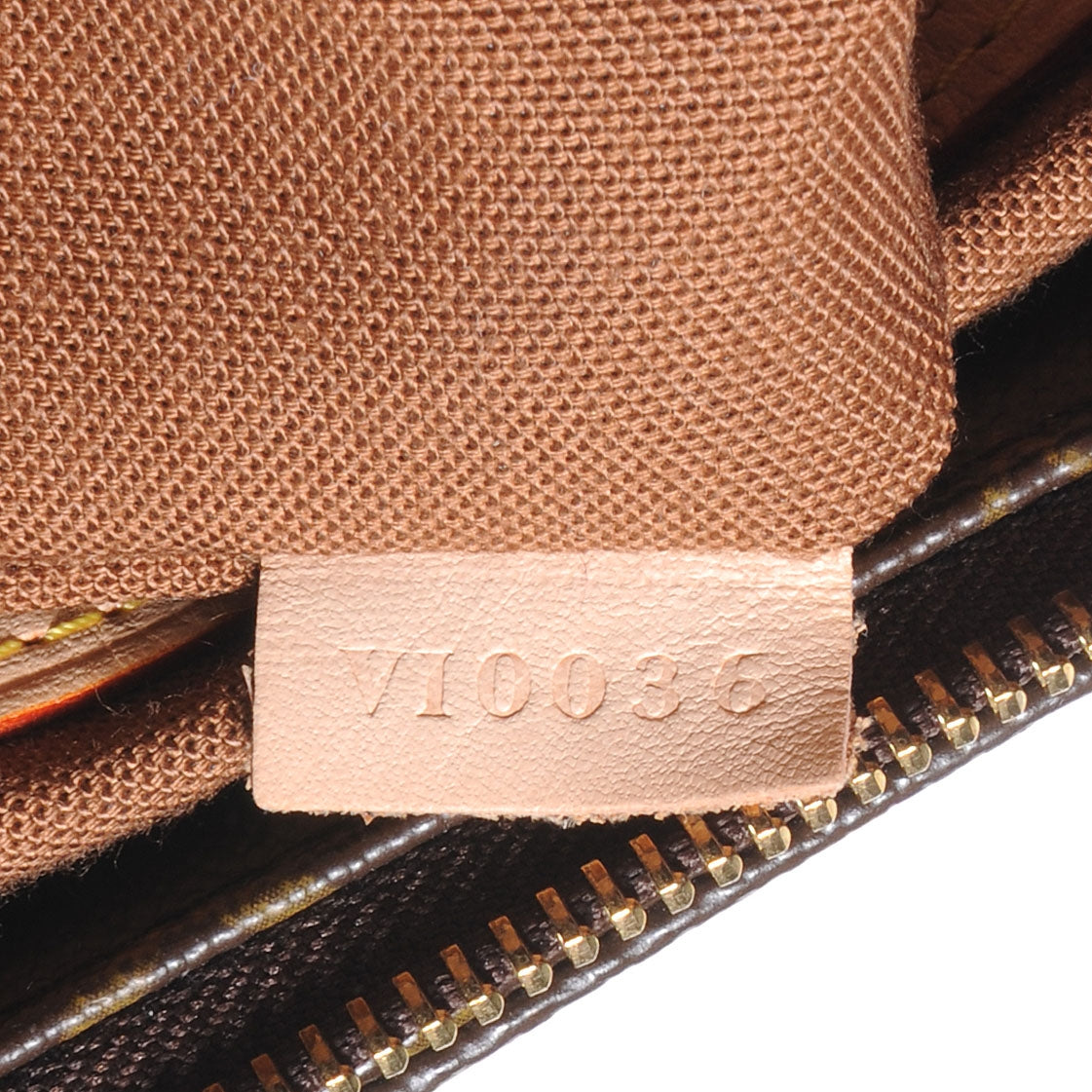 Louis Vuitton Monogram Cabas Mezzo 7 of 7
