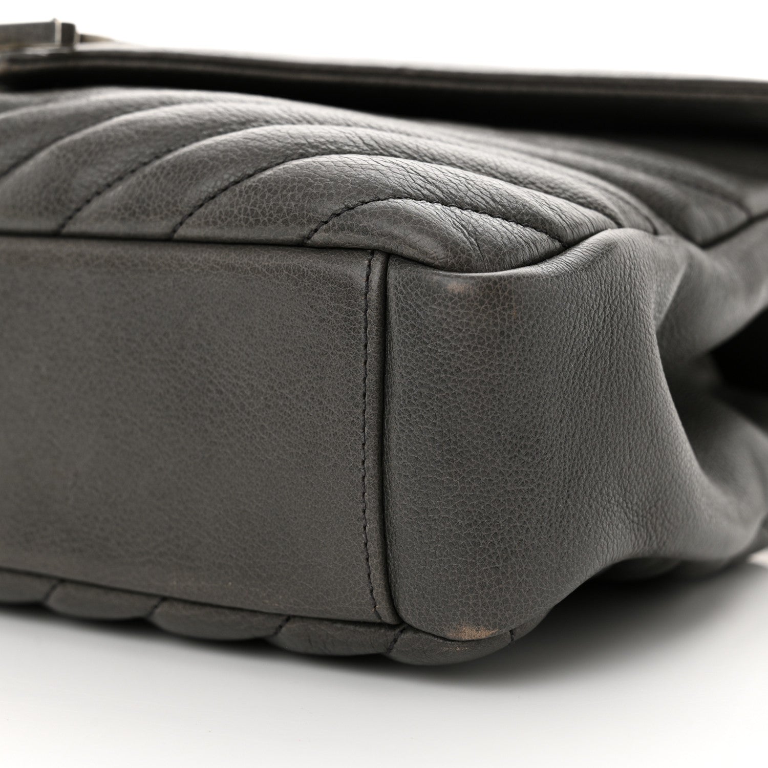 Saint Laurent Sheepskin Matelasse Chevron Monogram Medium College Bag Light Coal 10 of 12