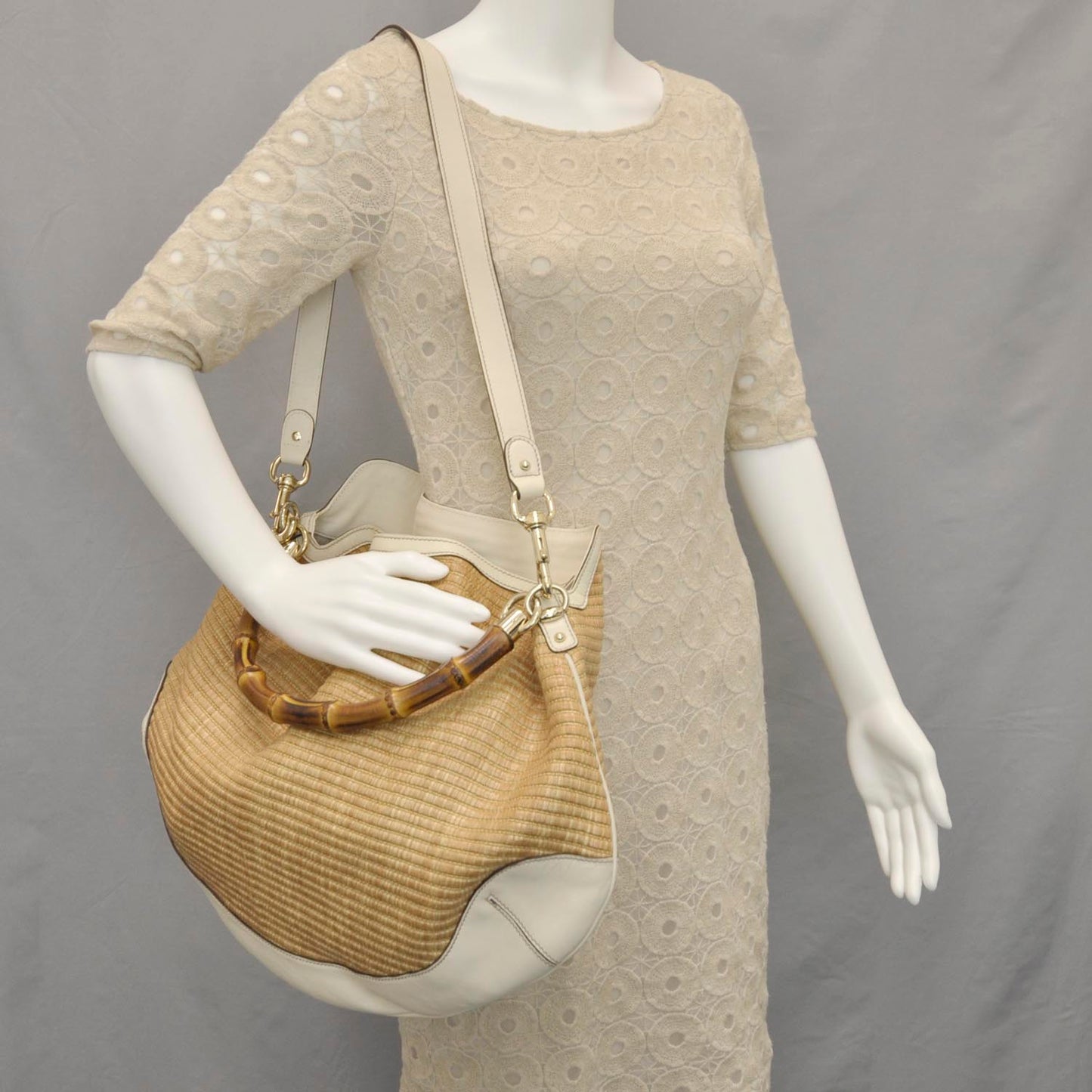 Straw Peggy Bamboo Handle Hobo