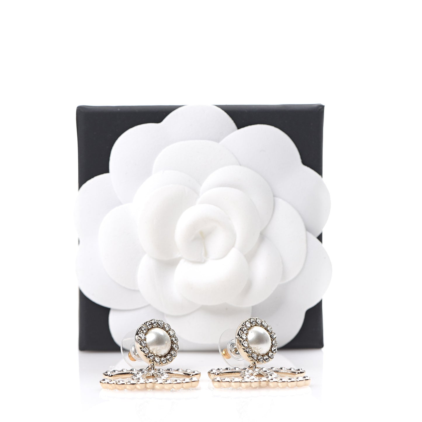 Crystal Pearl Bow-tiful CC Drop Earrings Gold