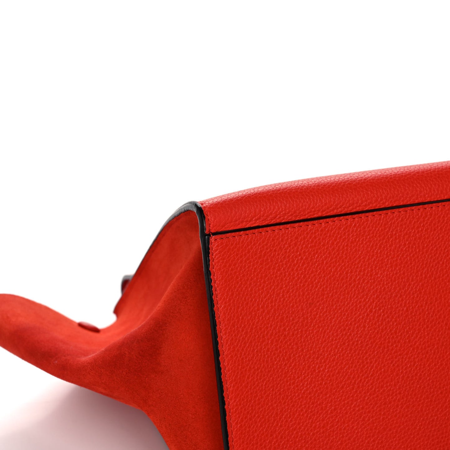 Drummed Calfskin Suede Medium Trapeze Vermillion