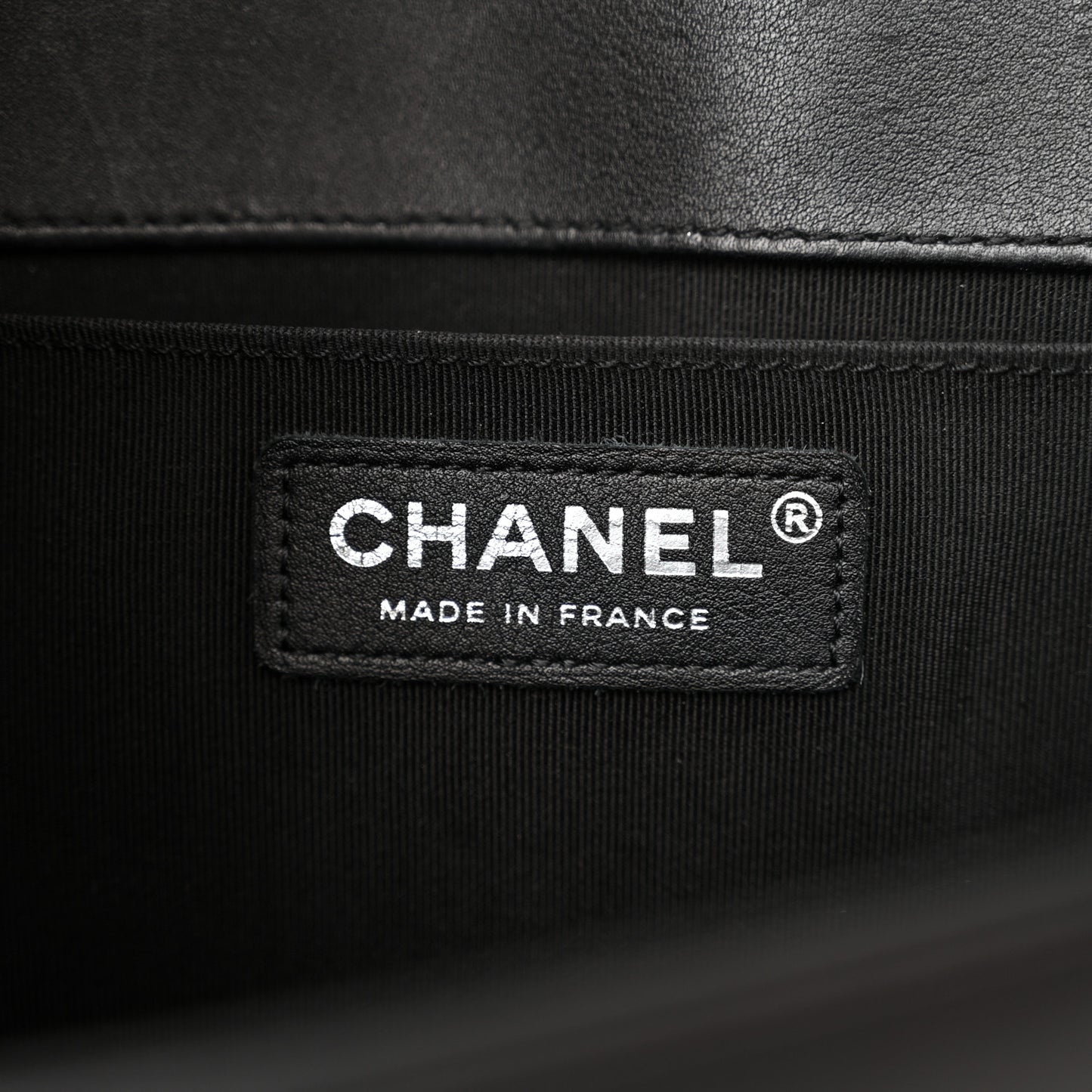 Calfskin Quilted Medium Boy Flap So Black
