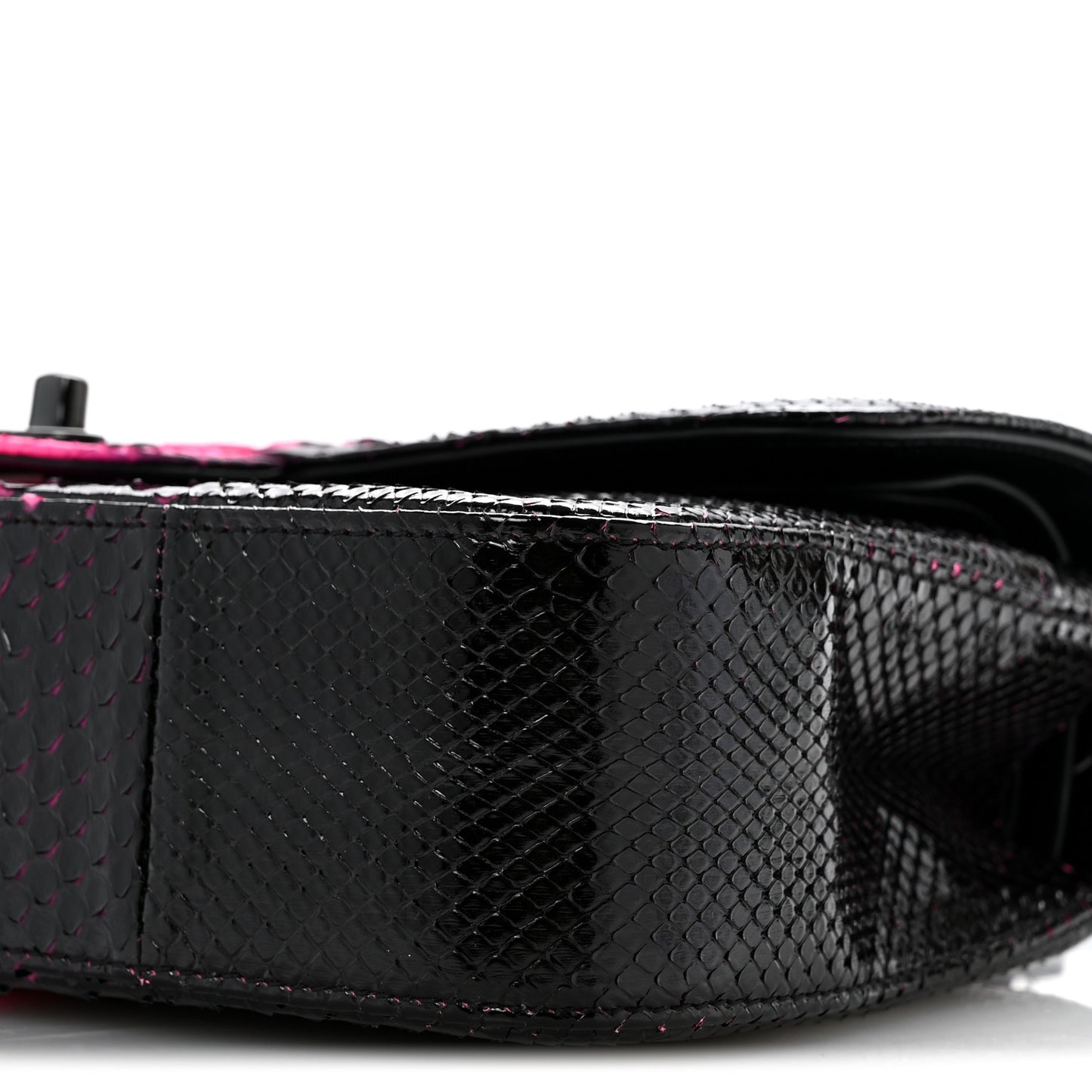 Snakeskin Medium Double Flap Black Pink