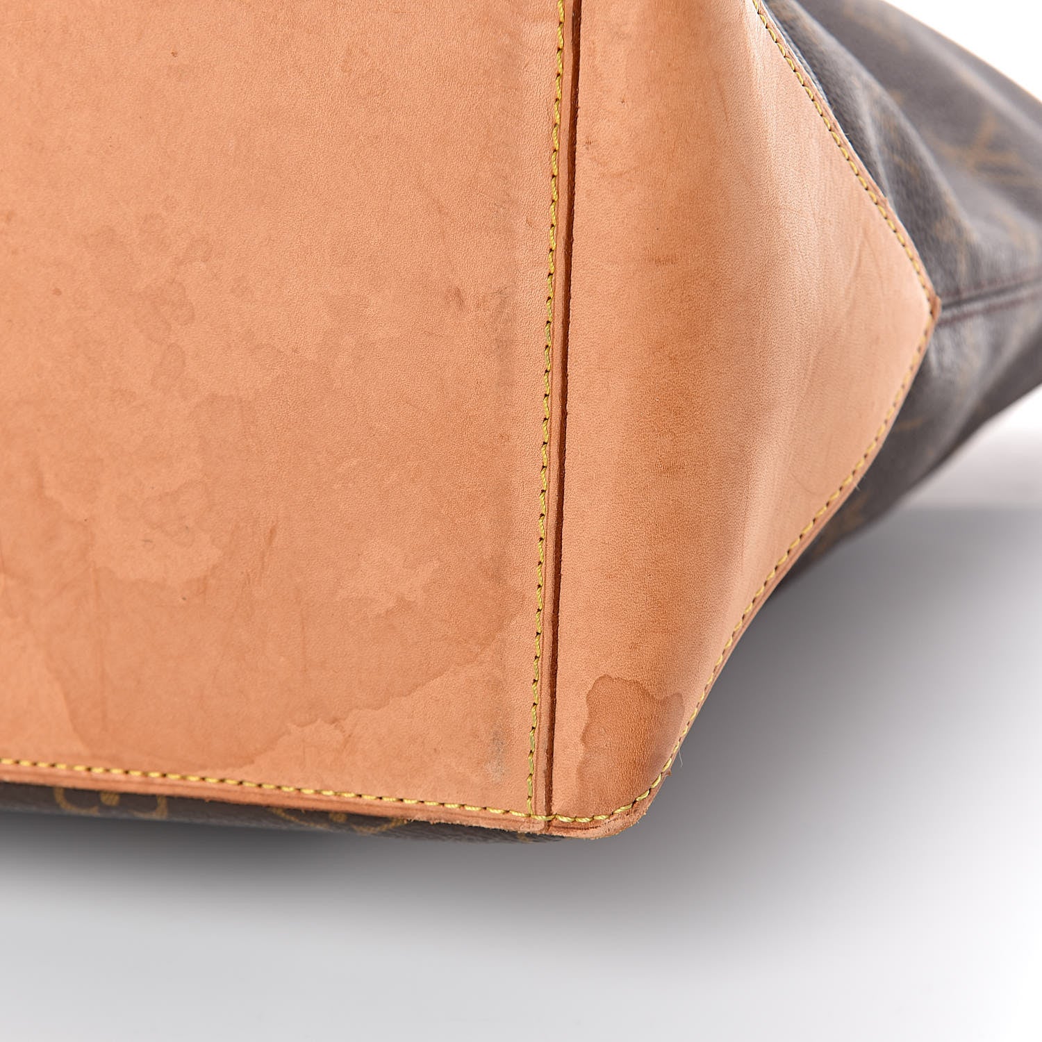 Louis Vuitton Monogram Cabas Mezzo 11 of 12