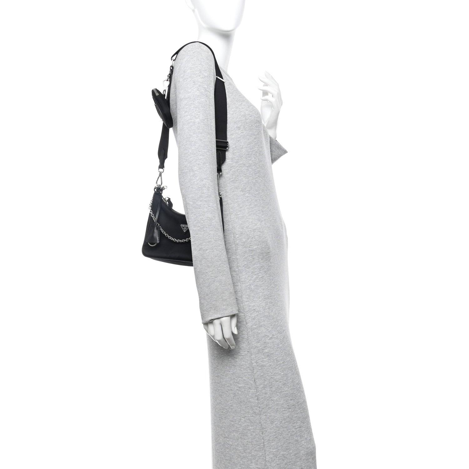Prada Nylon Re-Edition 2005 Shoulder Bag Black 2 of 10