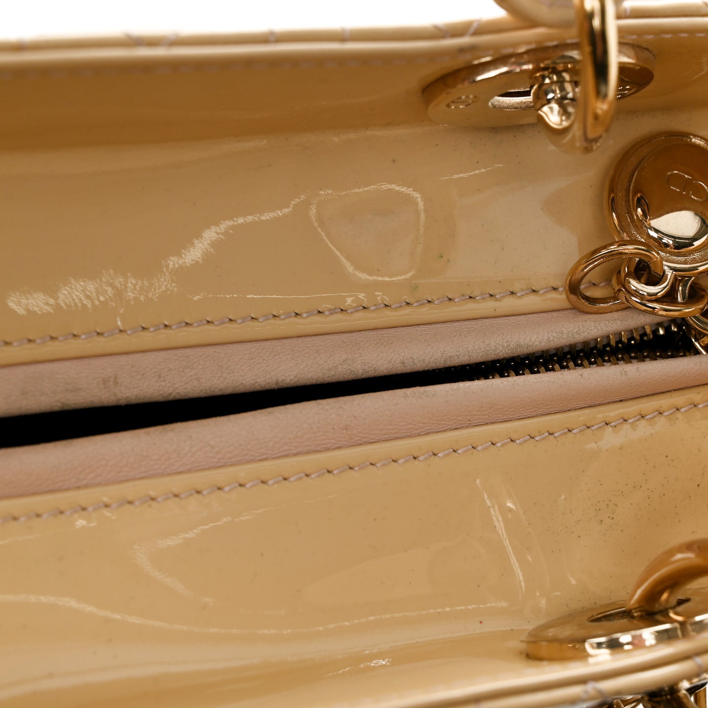 Patent Cannage Medium Lady Dior Beige