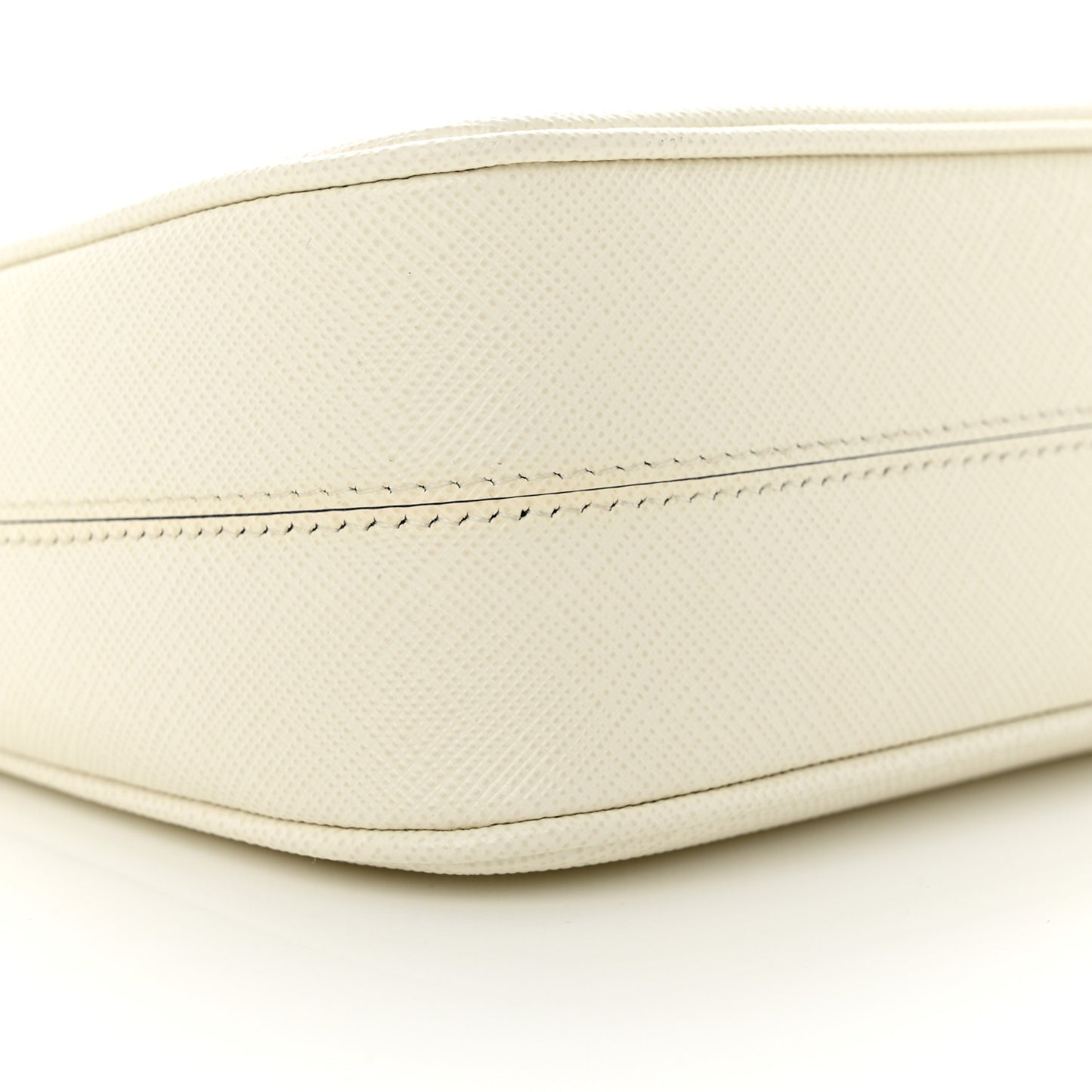 Saffiano Re-Edition 2005 Shoulder Bag White