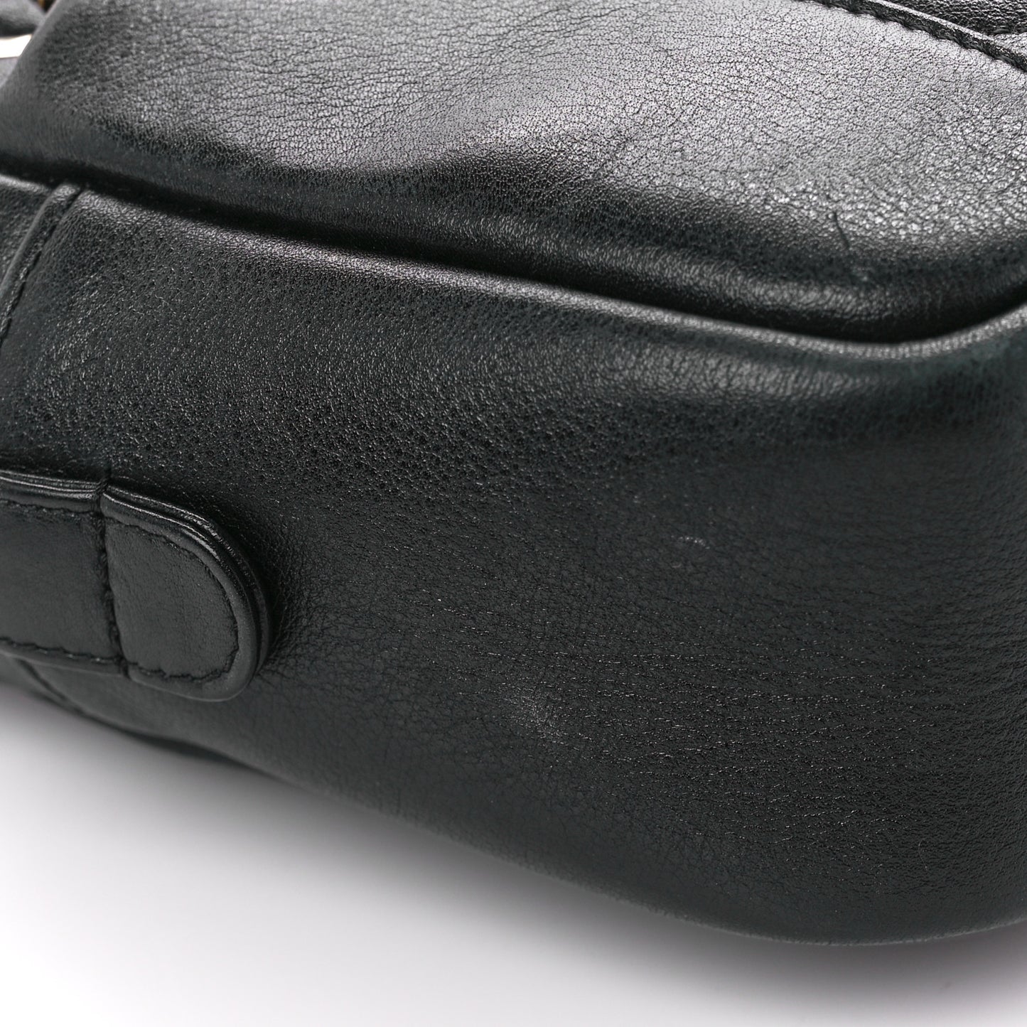 Calfskin Quilted Daily Chevron Camera Case Black