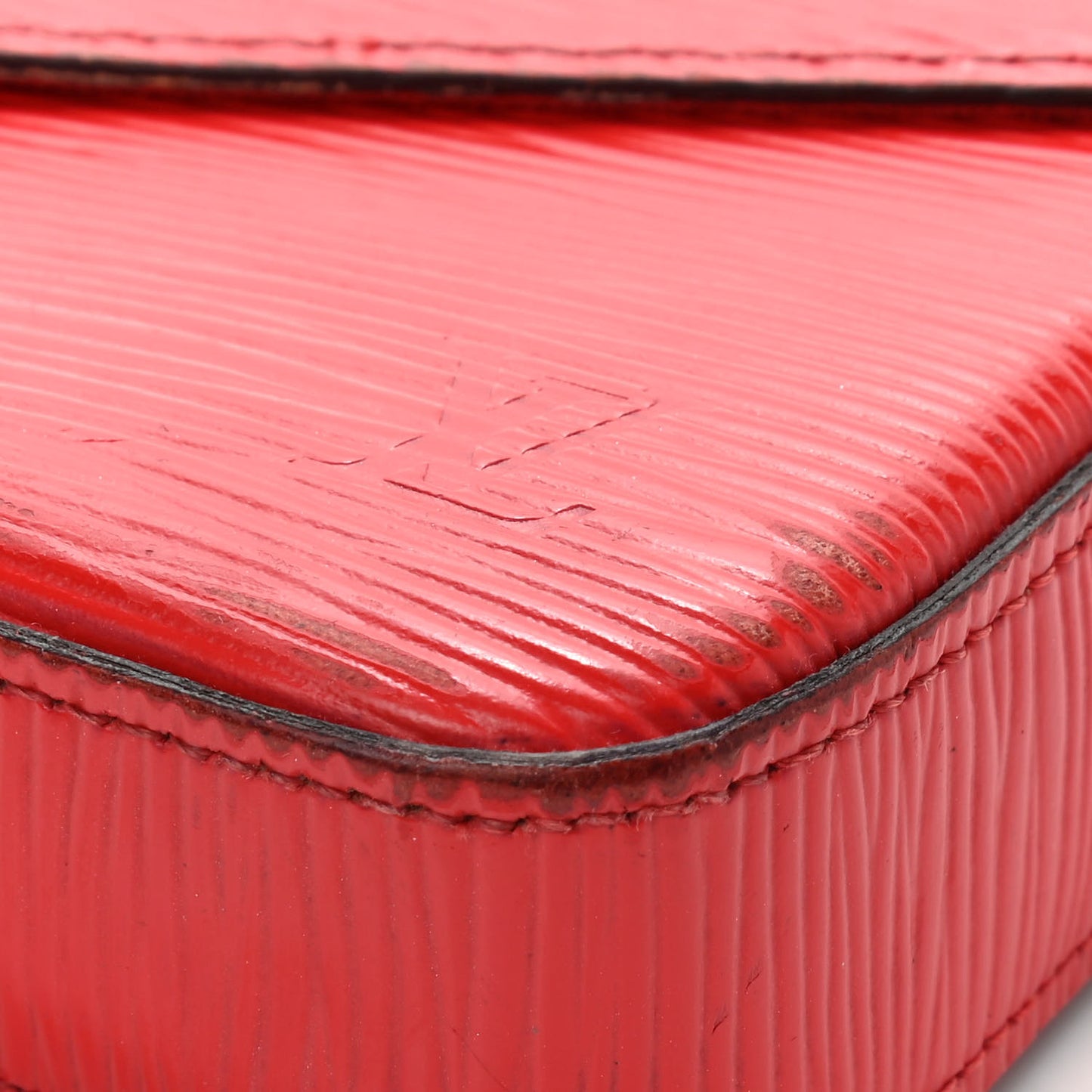 Epi Pochette Felicie Coquelicot