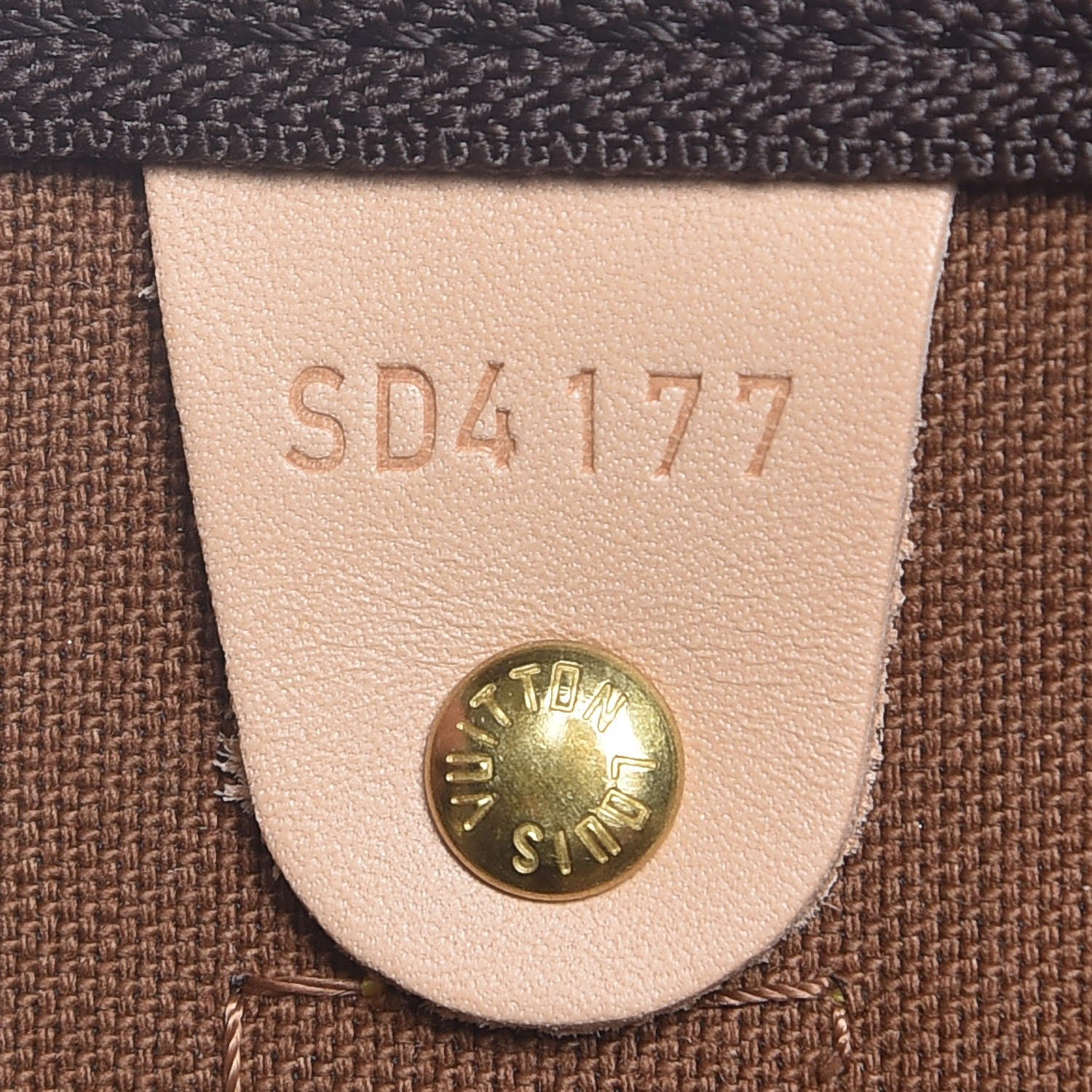 Louis Vuitton Monogram Keepall Bandouliere 50 8 of 11