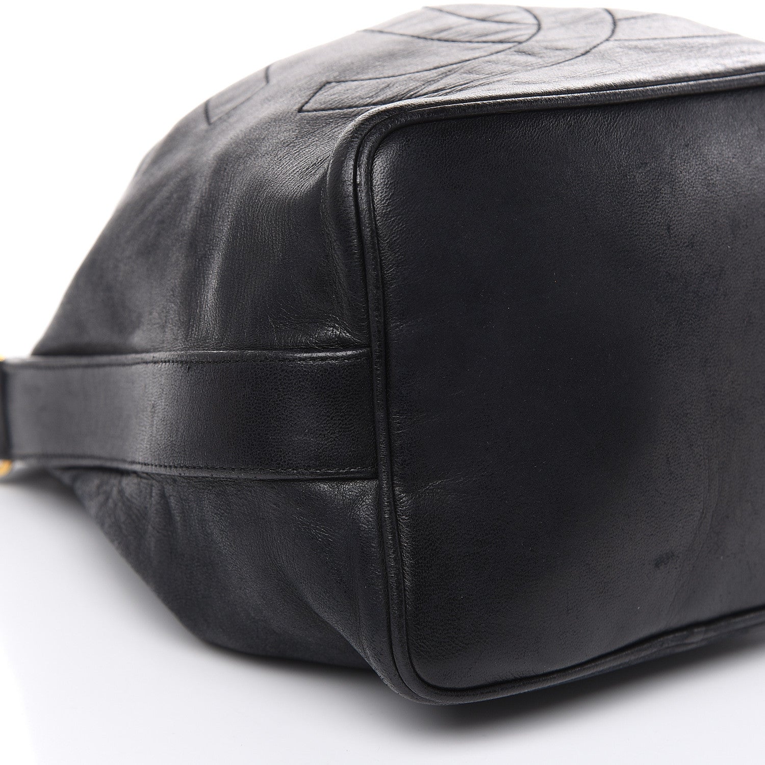 Chanel Lambskin CC Drawstring Shoulder Bag Black 8 of 19