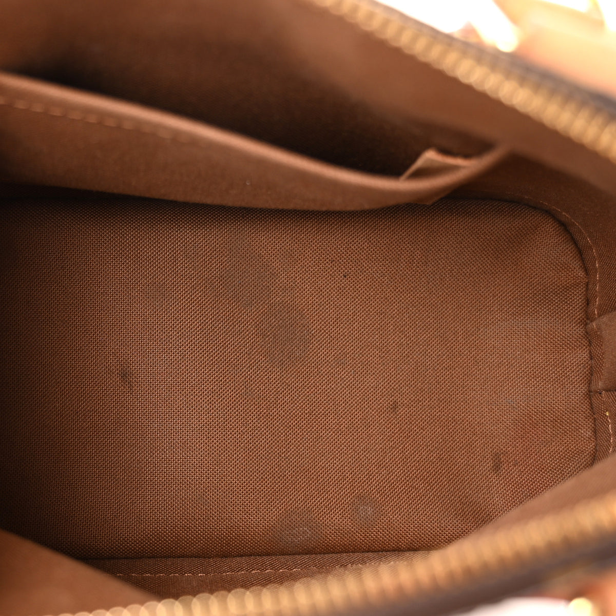 Monogram Alma BB