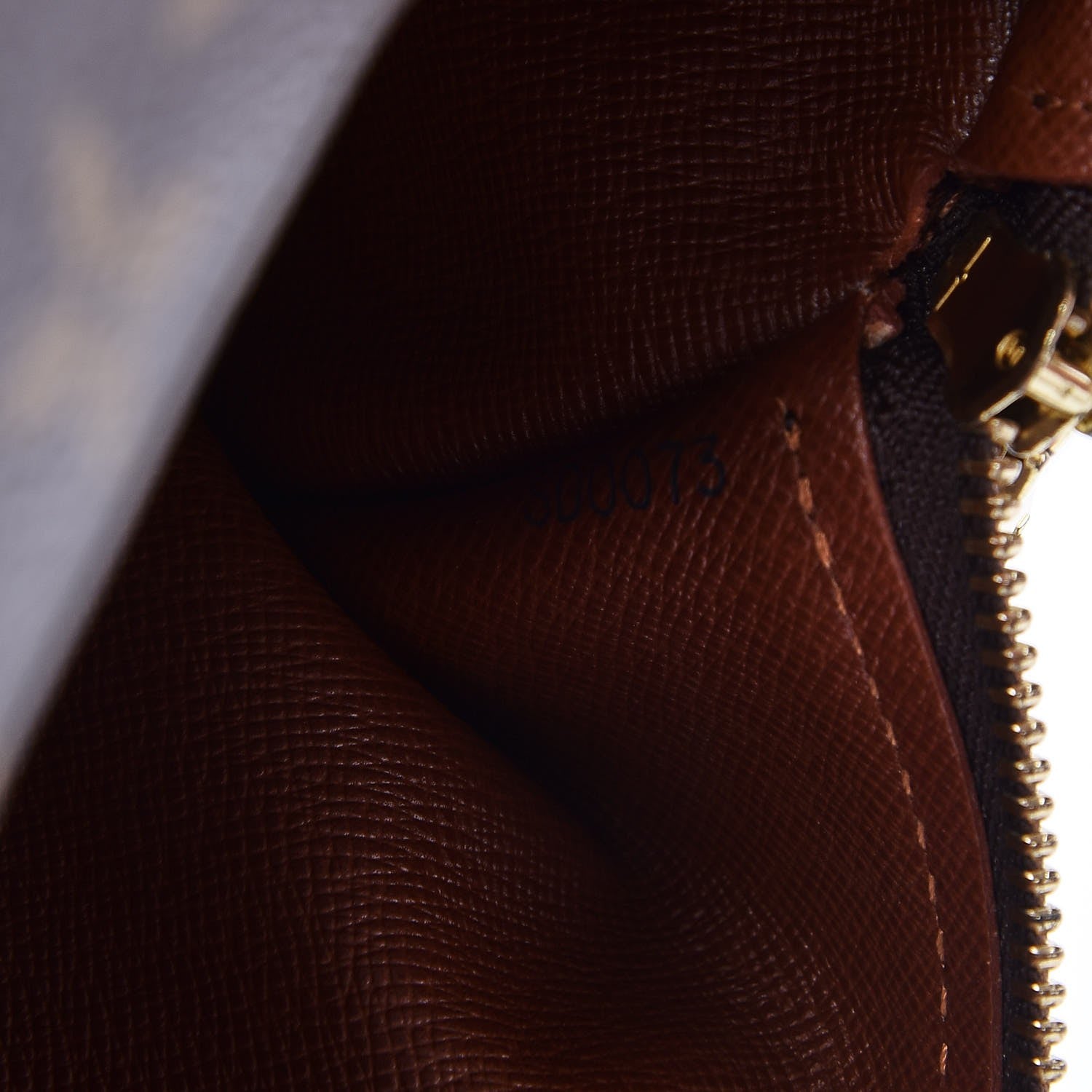 Louis Vuitton Monogram Papillon 26 7 of 7